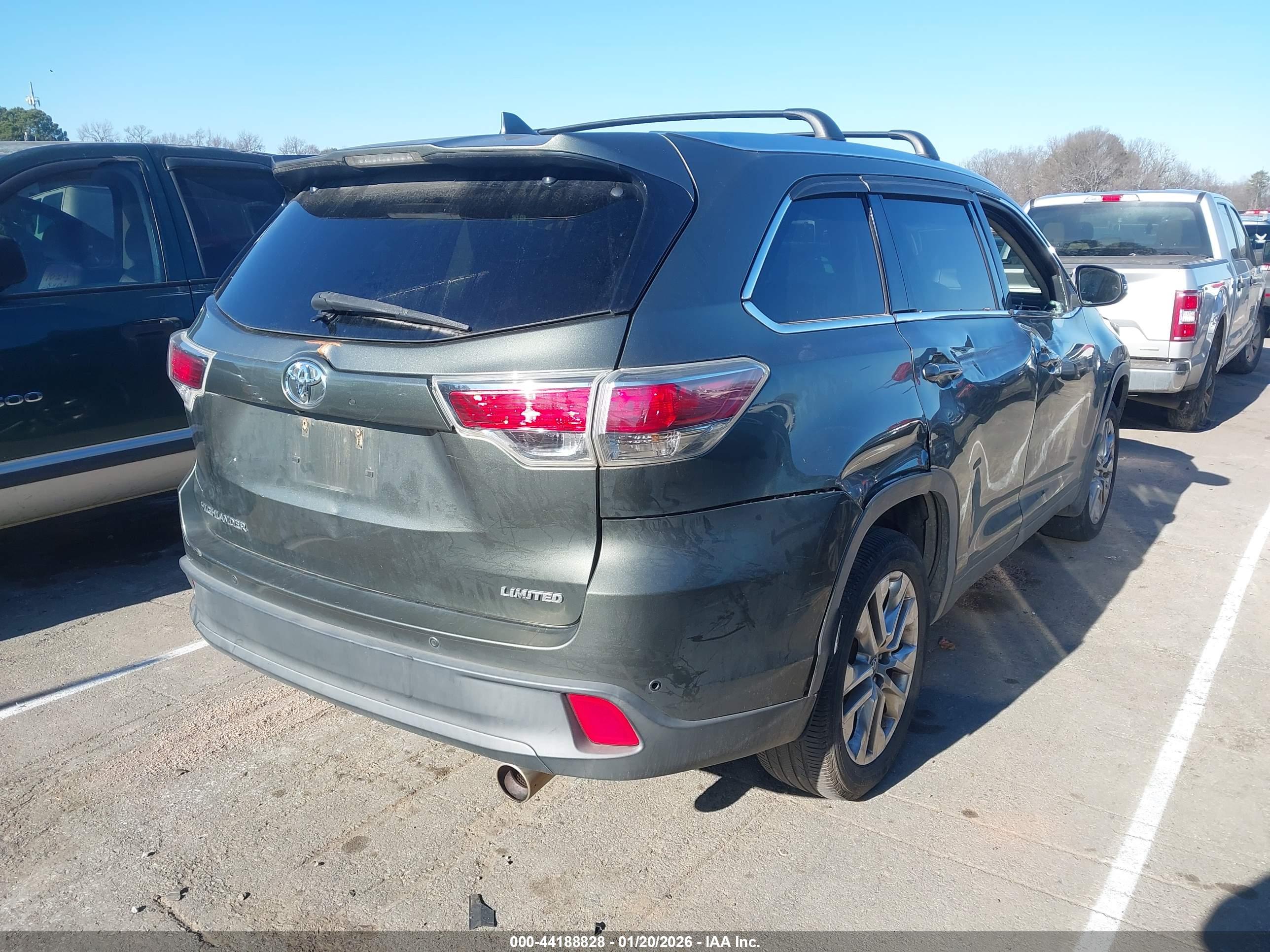 TOYOTA HIGHLANDER image 4