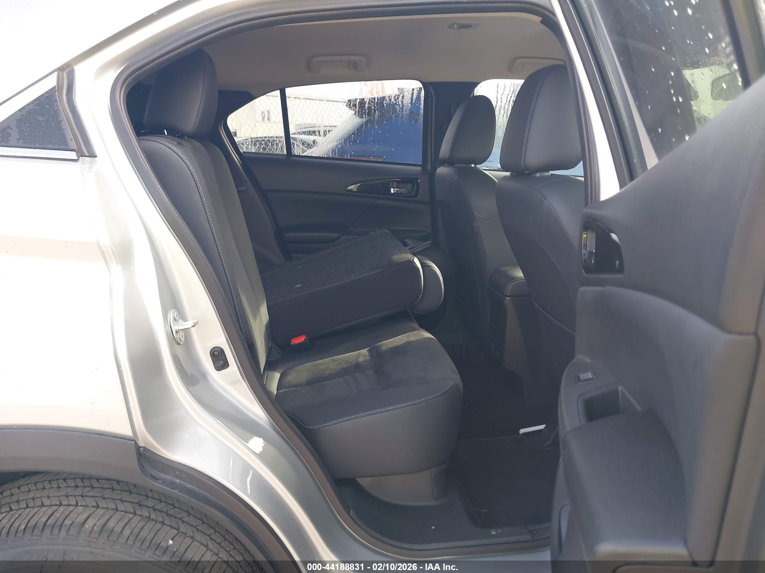 MITSUBISHI ECLIPSE image 8