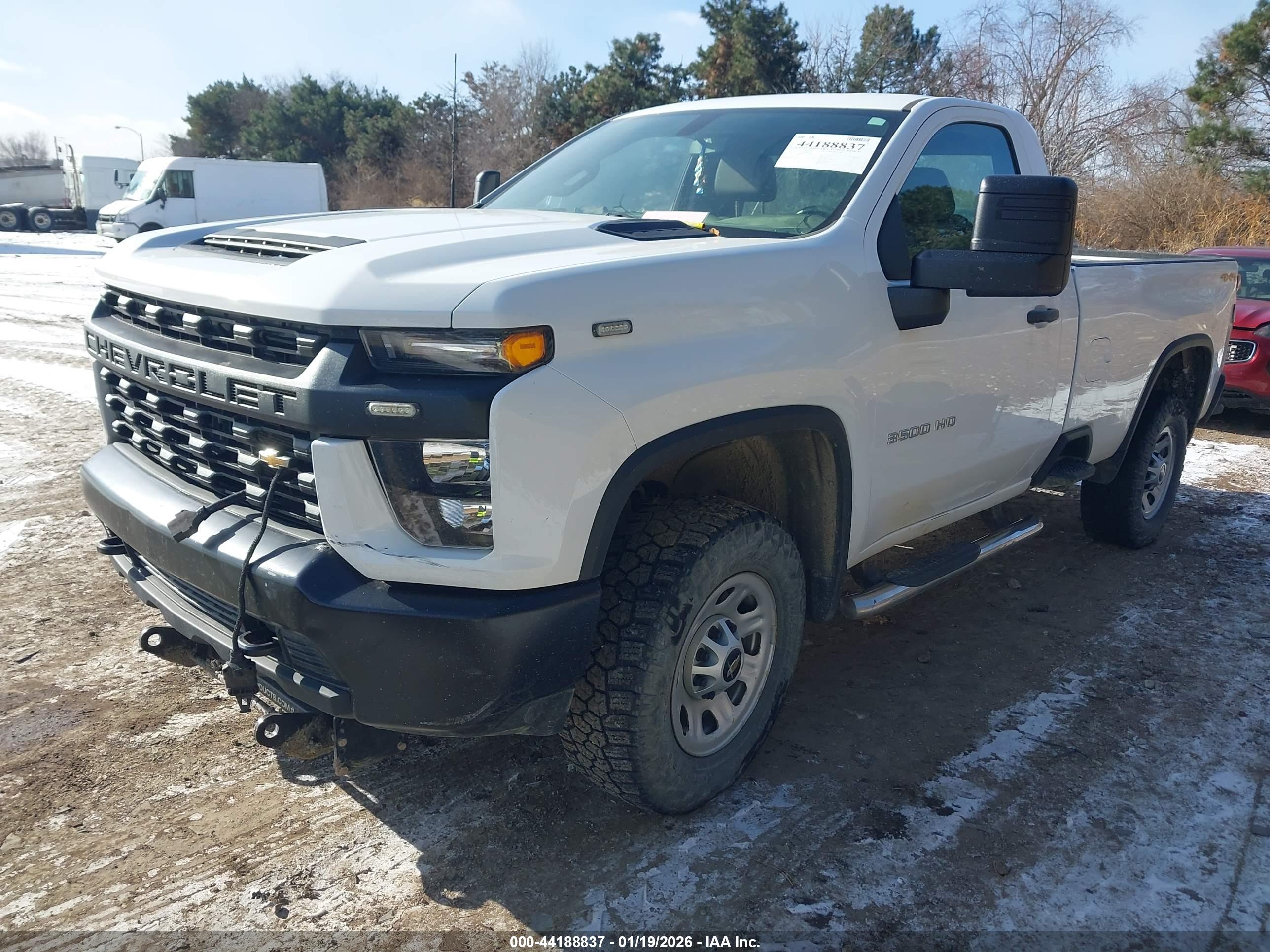 CHEVROLET SILVERADO image 2