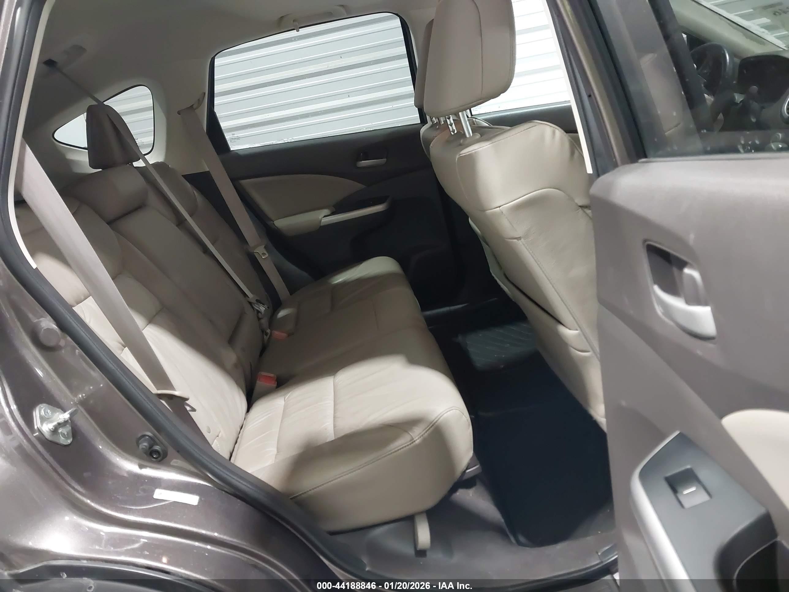 HONDA CR-V image 8