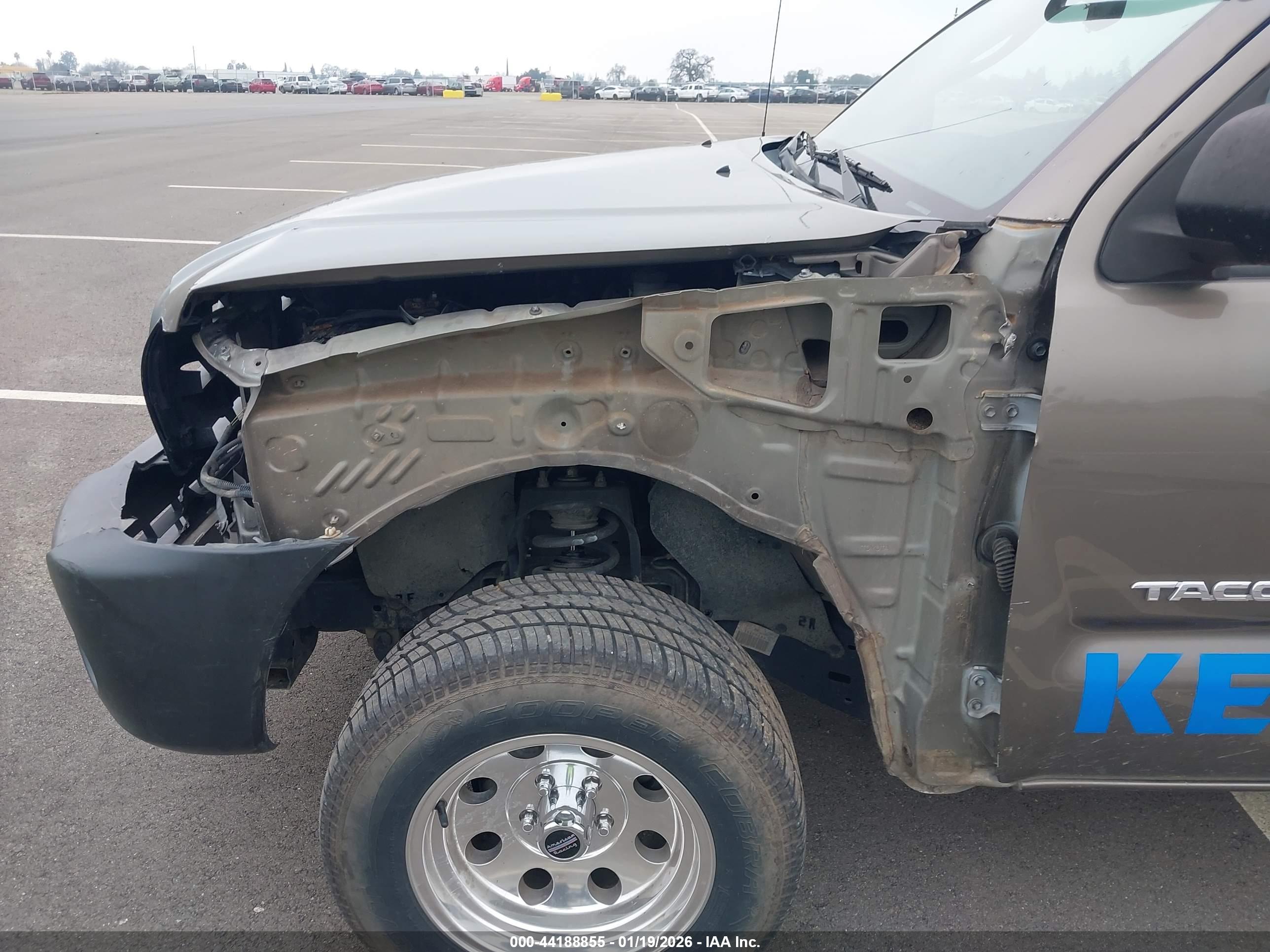 TOYOTA TACOMA image 6