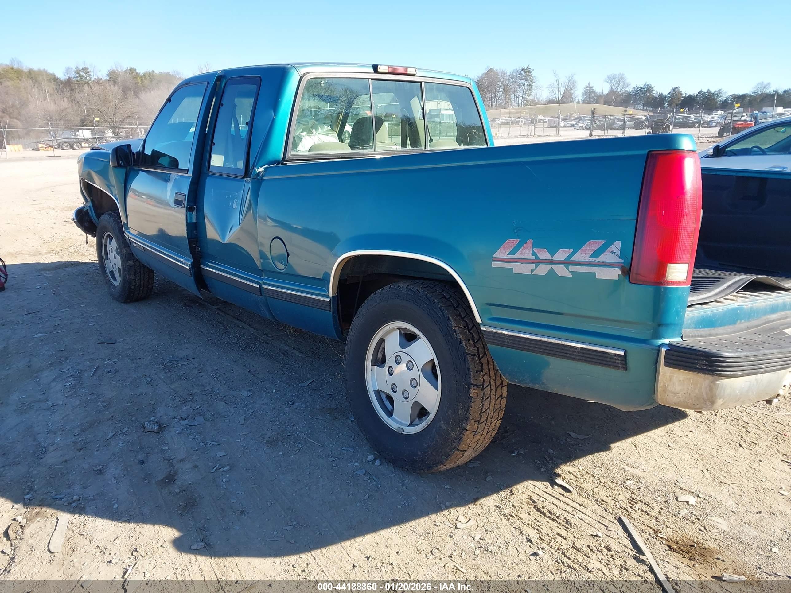 CHEVROLET K1500 image 3
