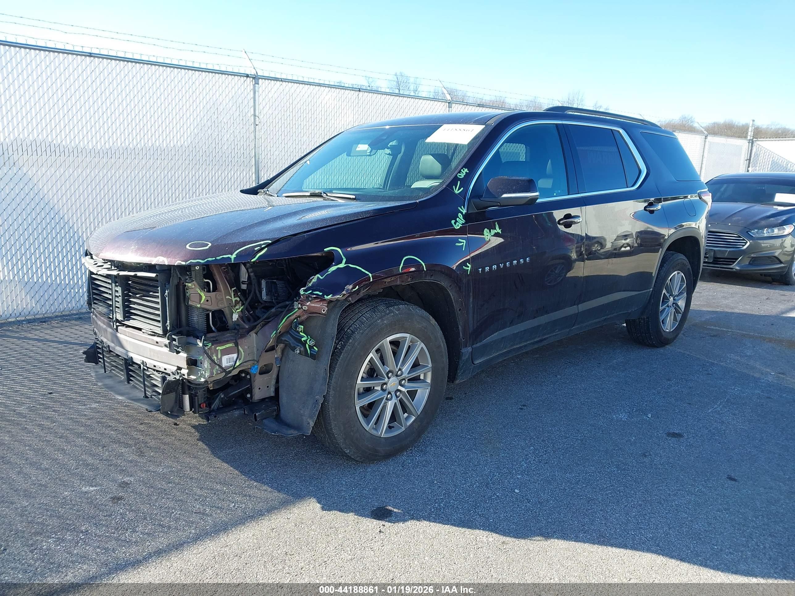 CHEVROLET TRAVERSE image 2