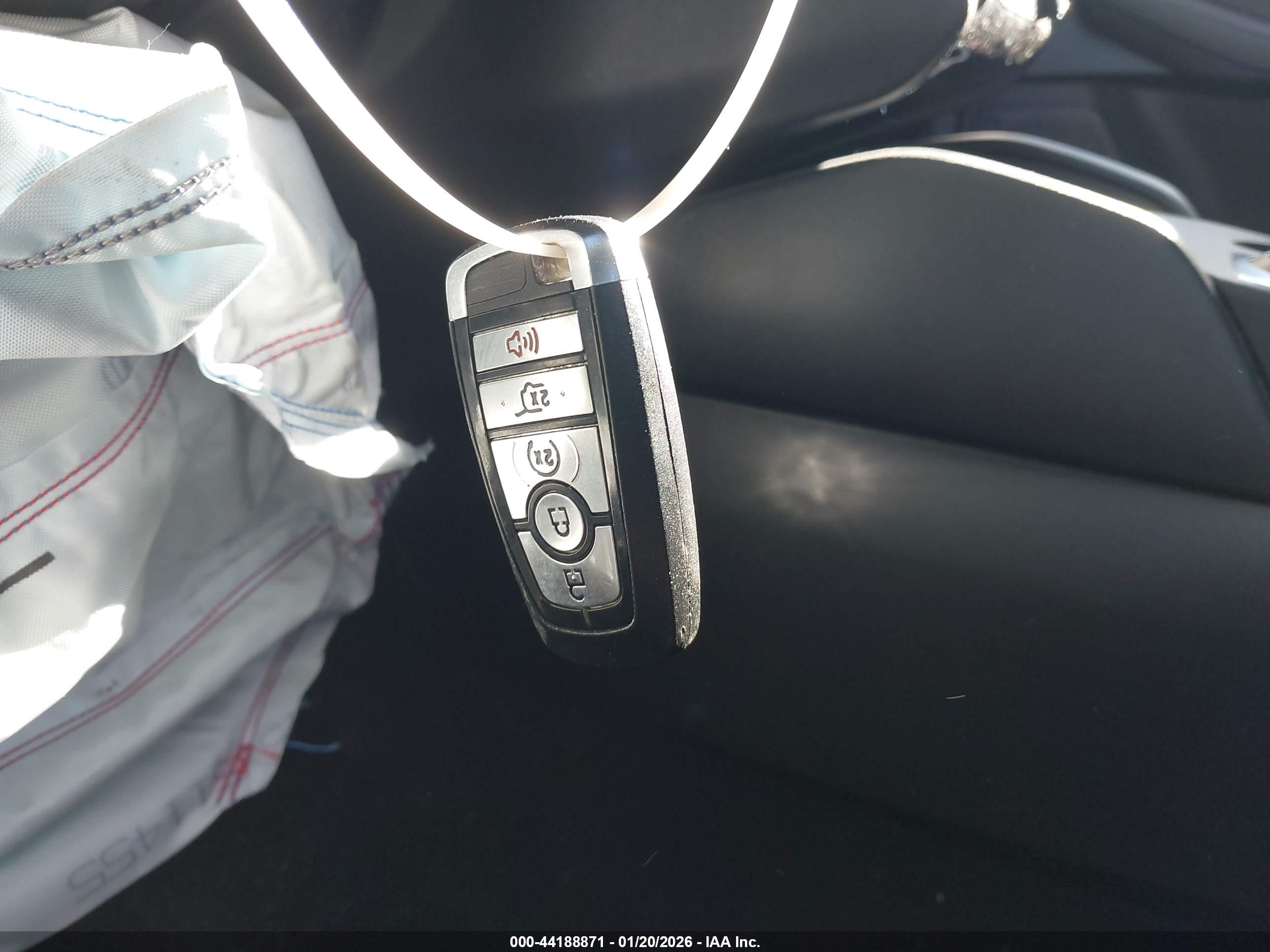 FORD ESCAPE image 11