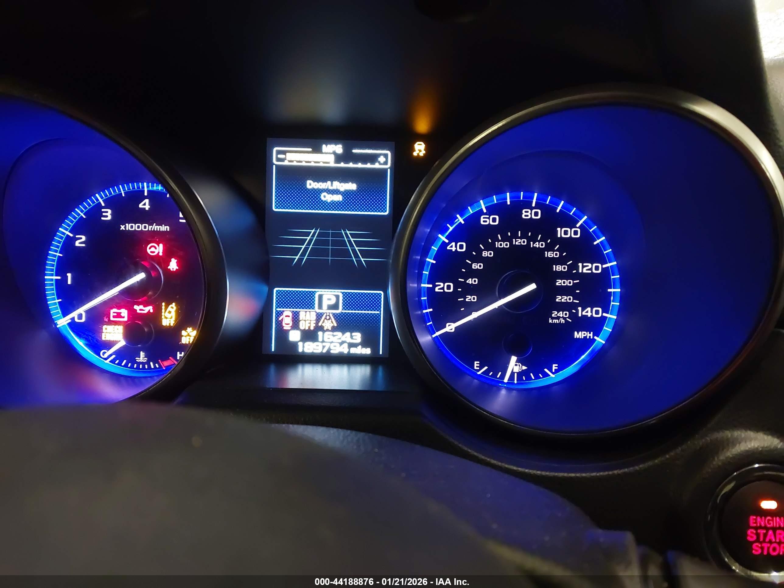 SUBARU OUTBACK image 7
