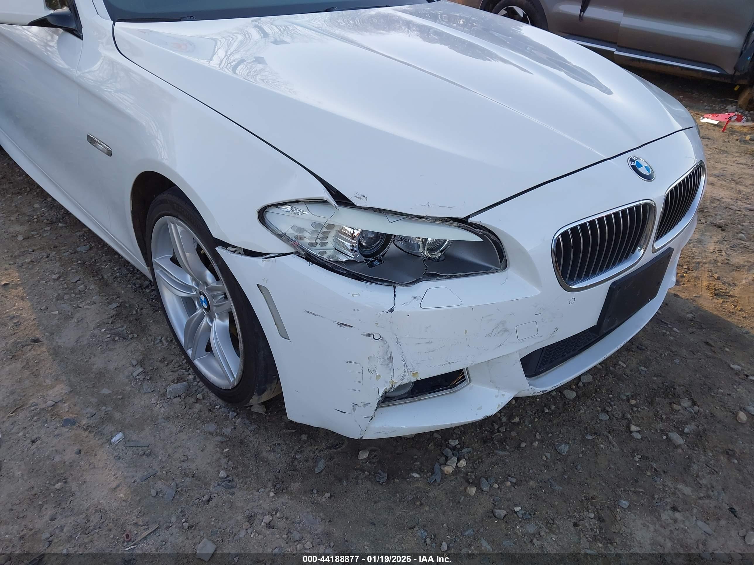 BMW 535I image 6