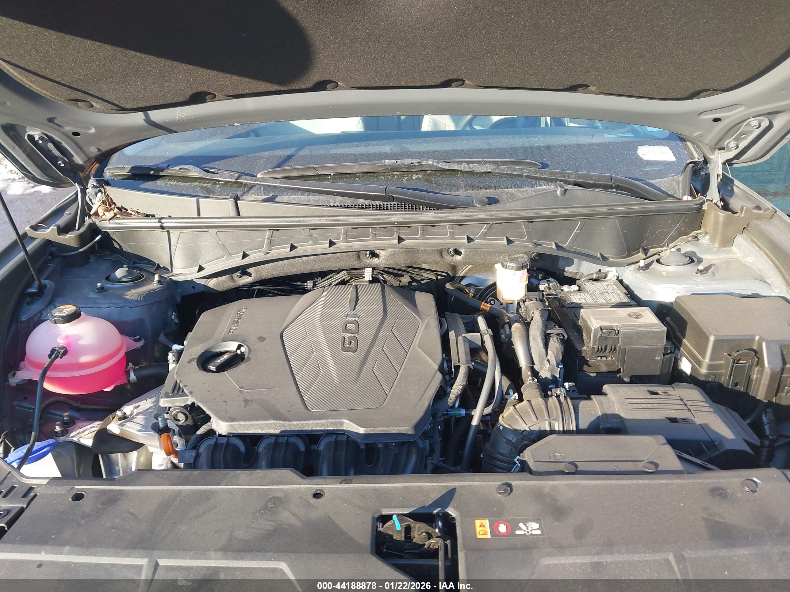 HYUNDAI TUCSON image 10