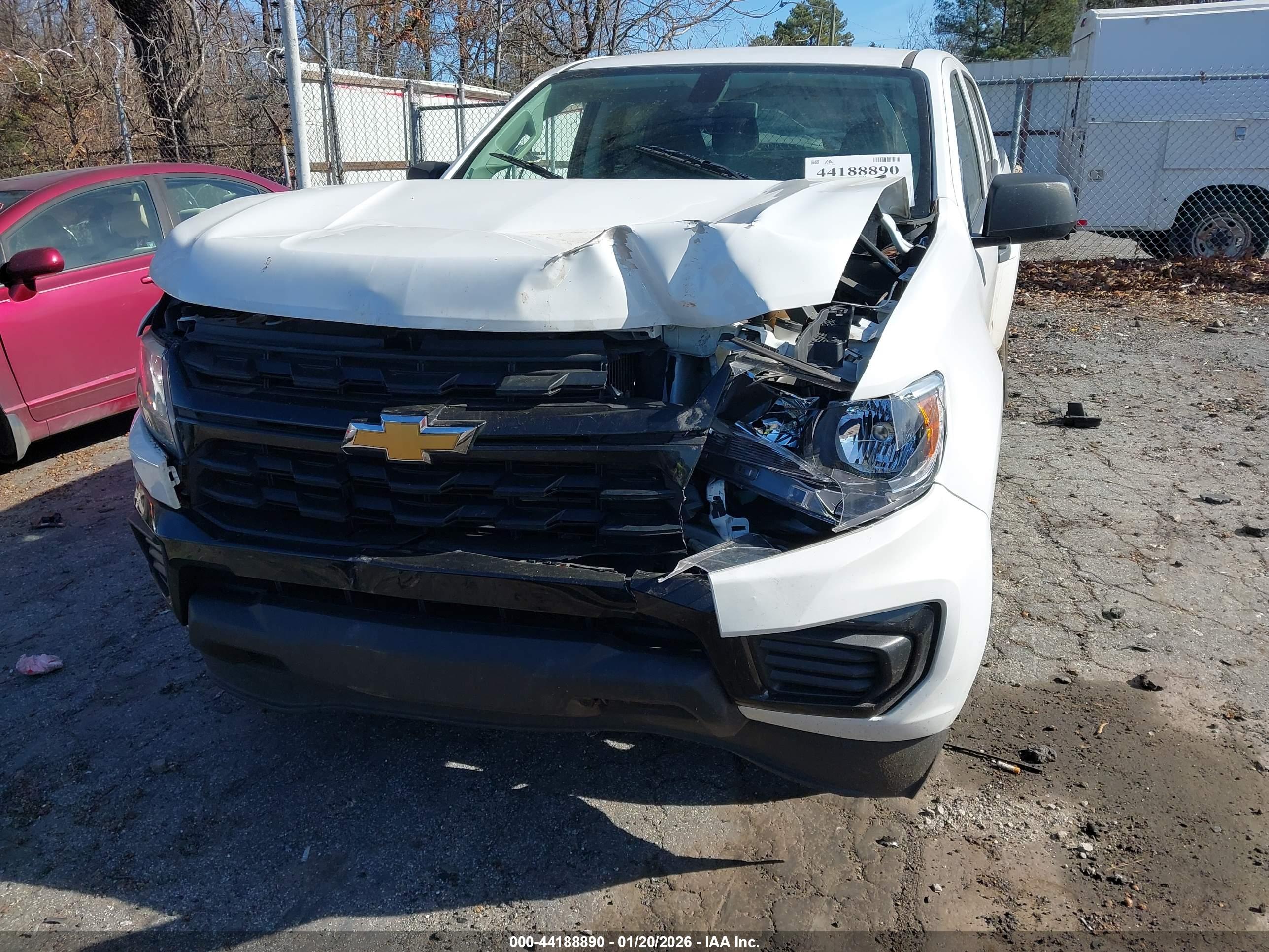 CHEVROLET COLORADO image 6