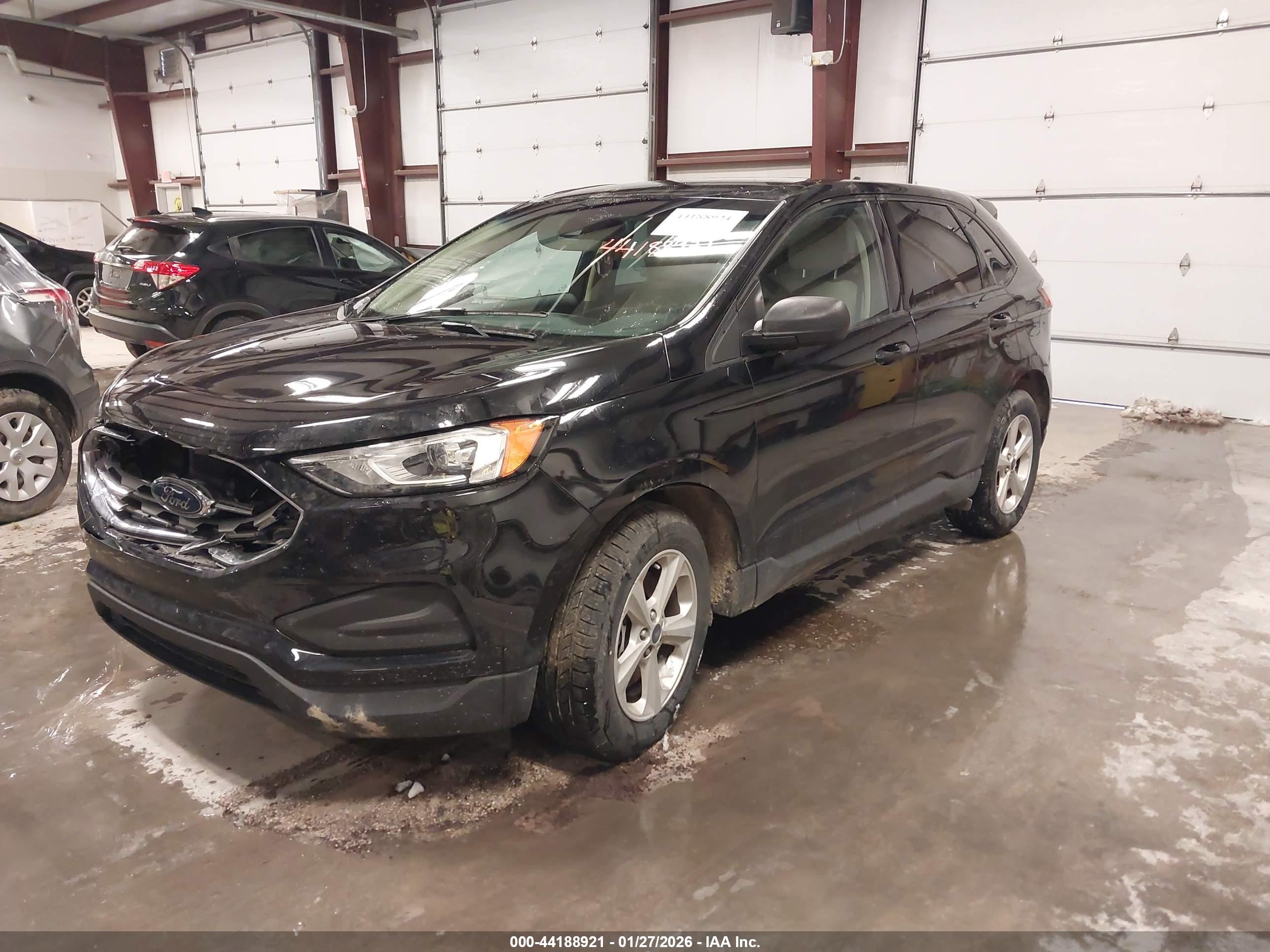 FORD EDGE image 2