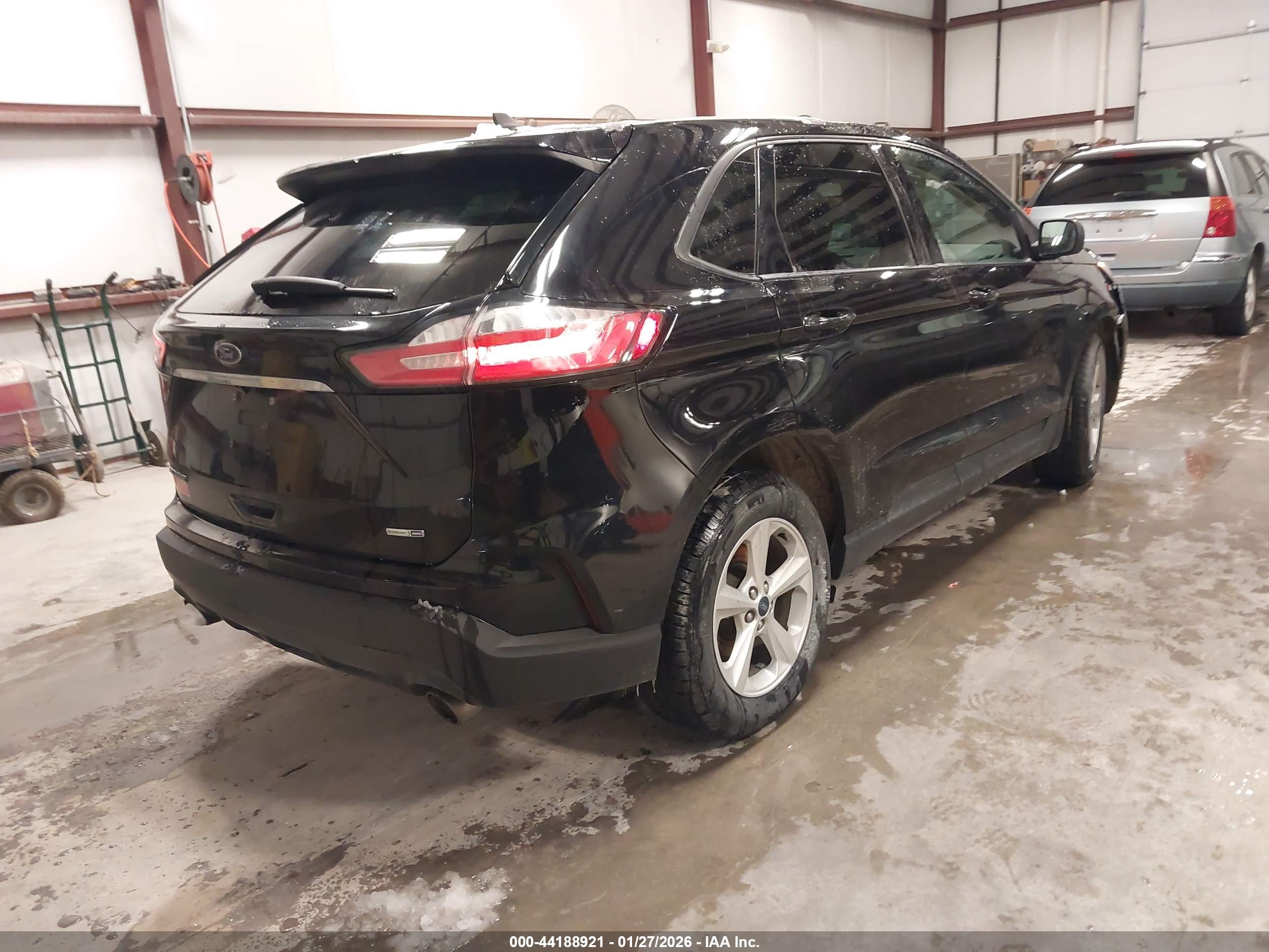 FORD EDGE image 4