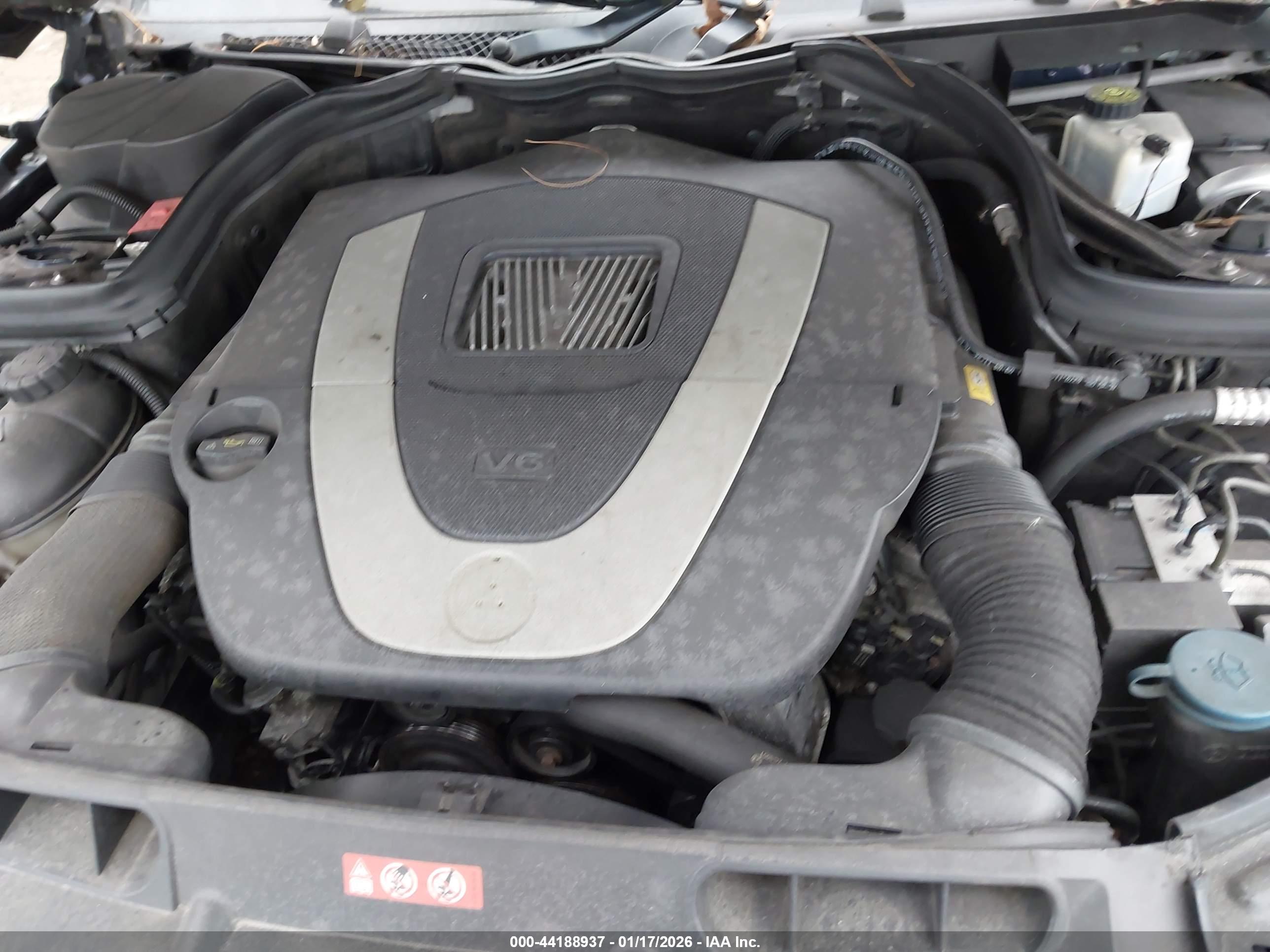 MERCEDES-BENZ C image 10