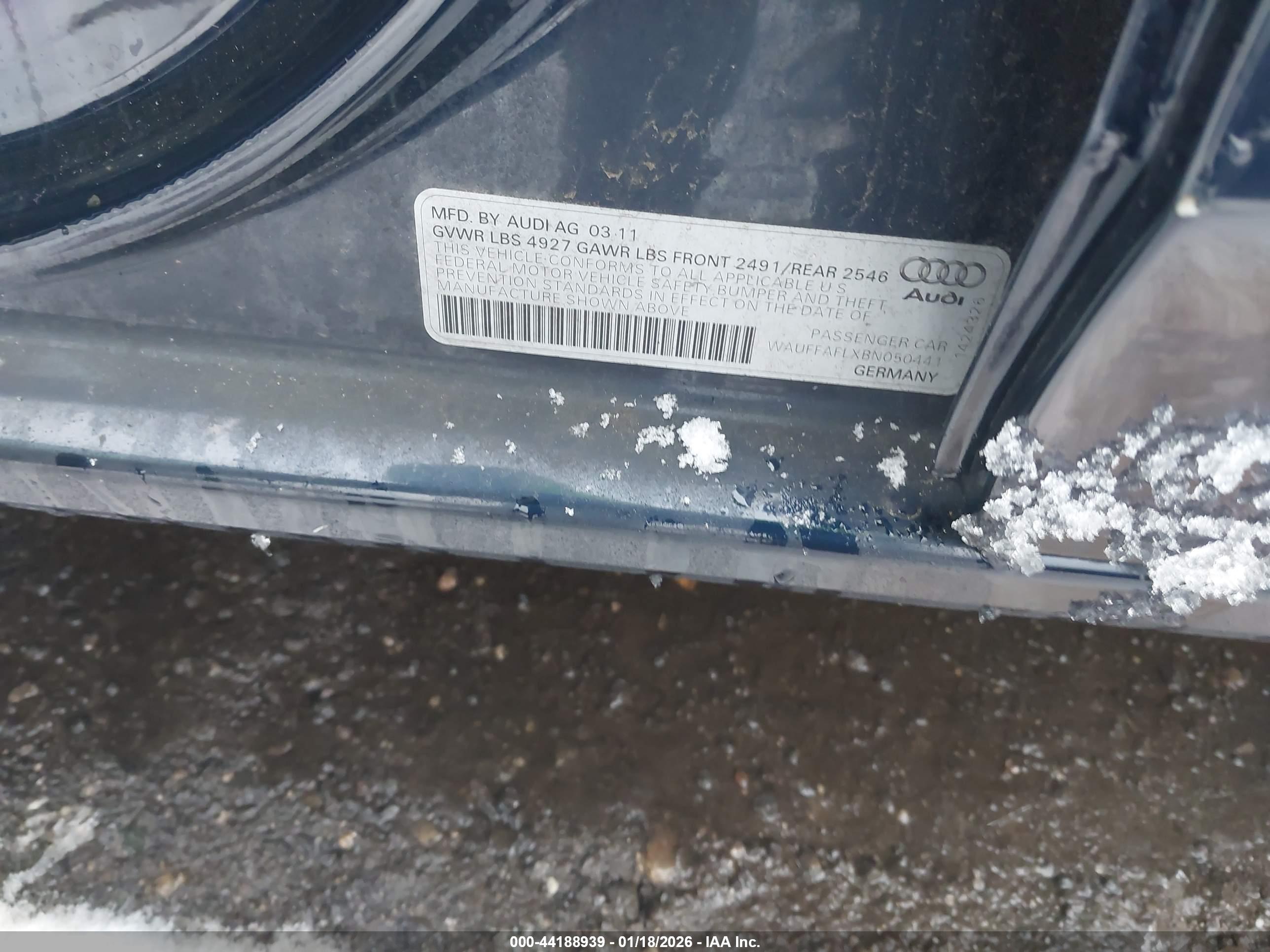 AUDI A4 image 9