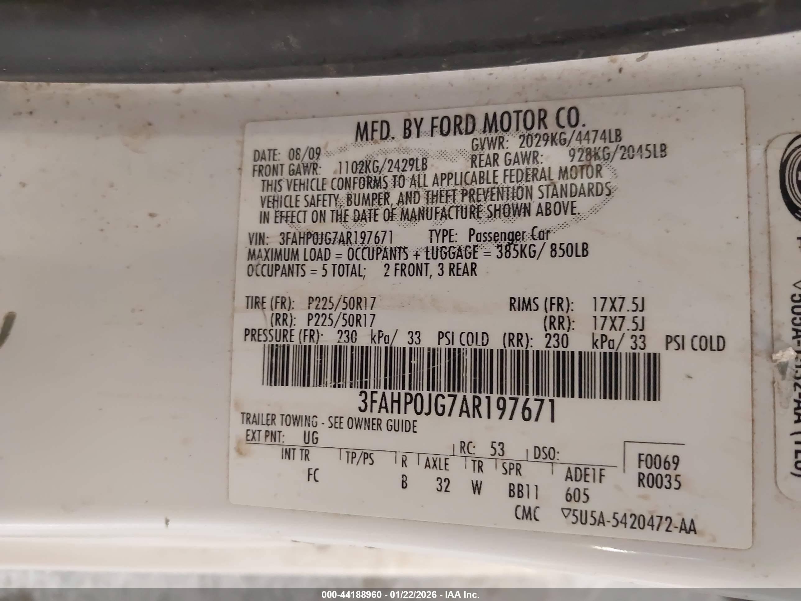 FORD FUSION image 9