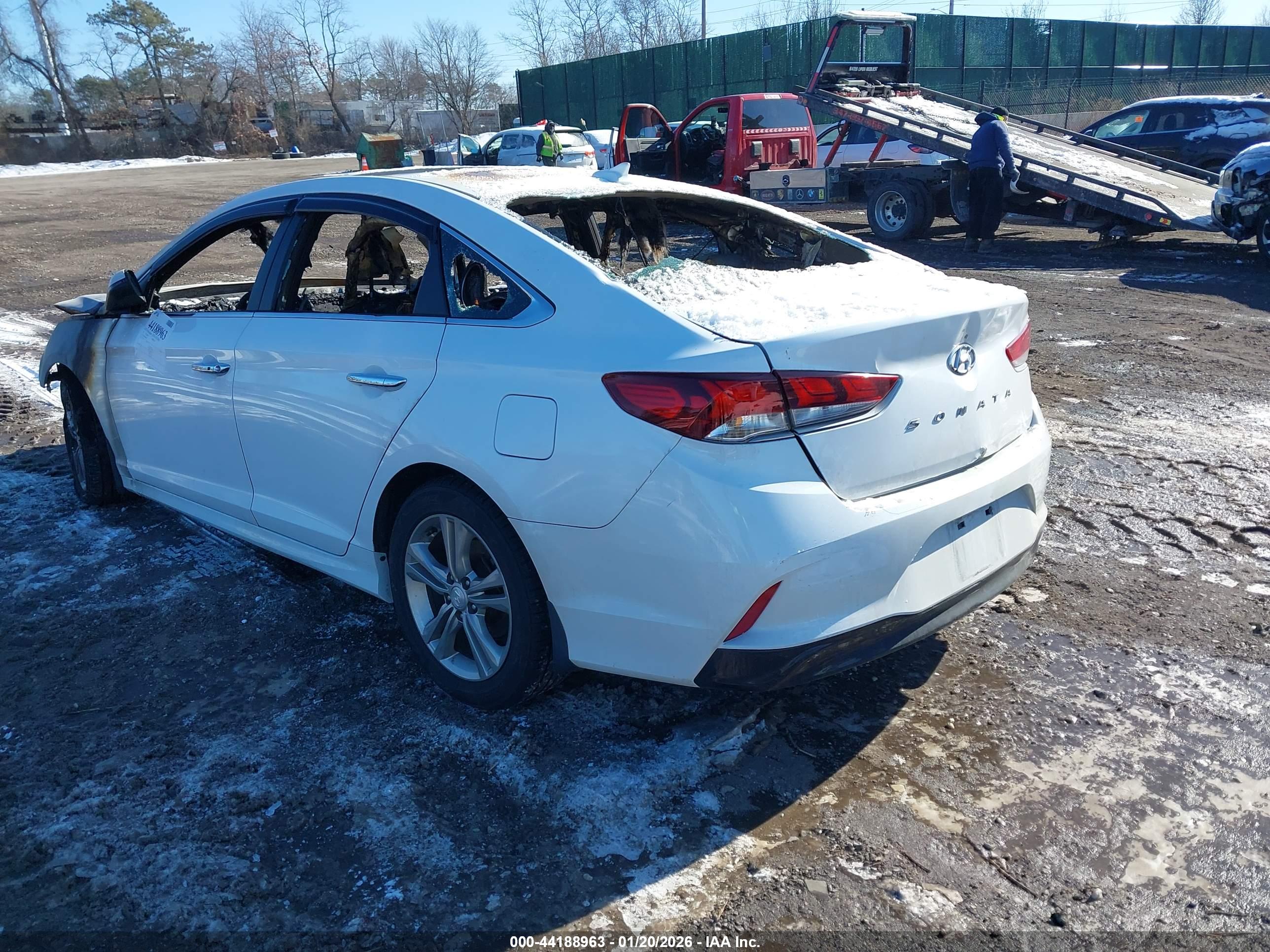 HYUNDAI SONATA image 3