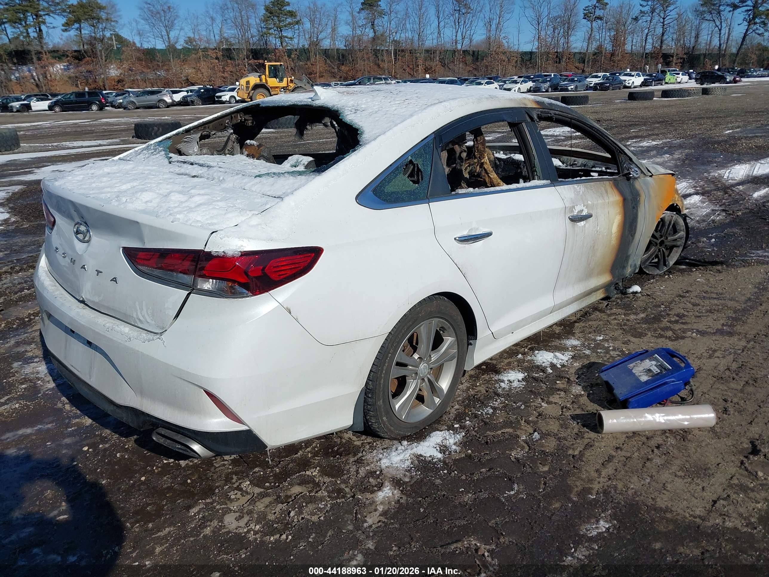 HYUNDAI SONATA image 4