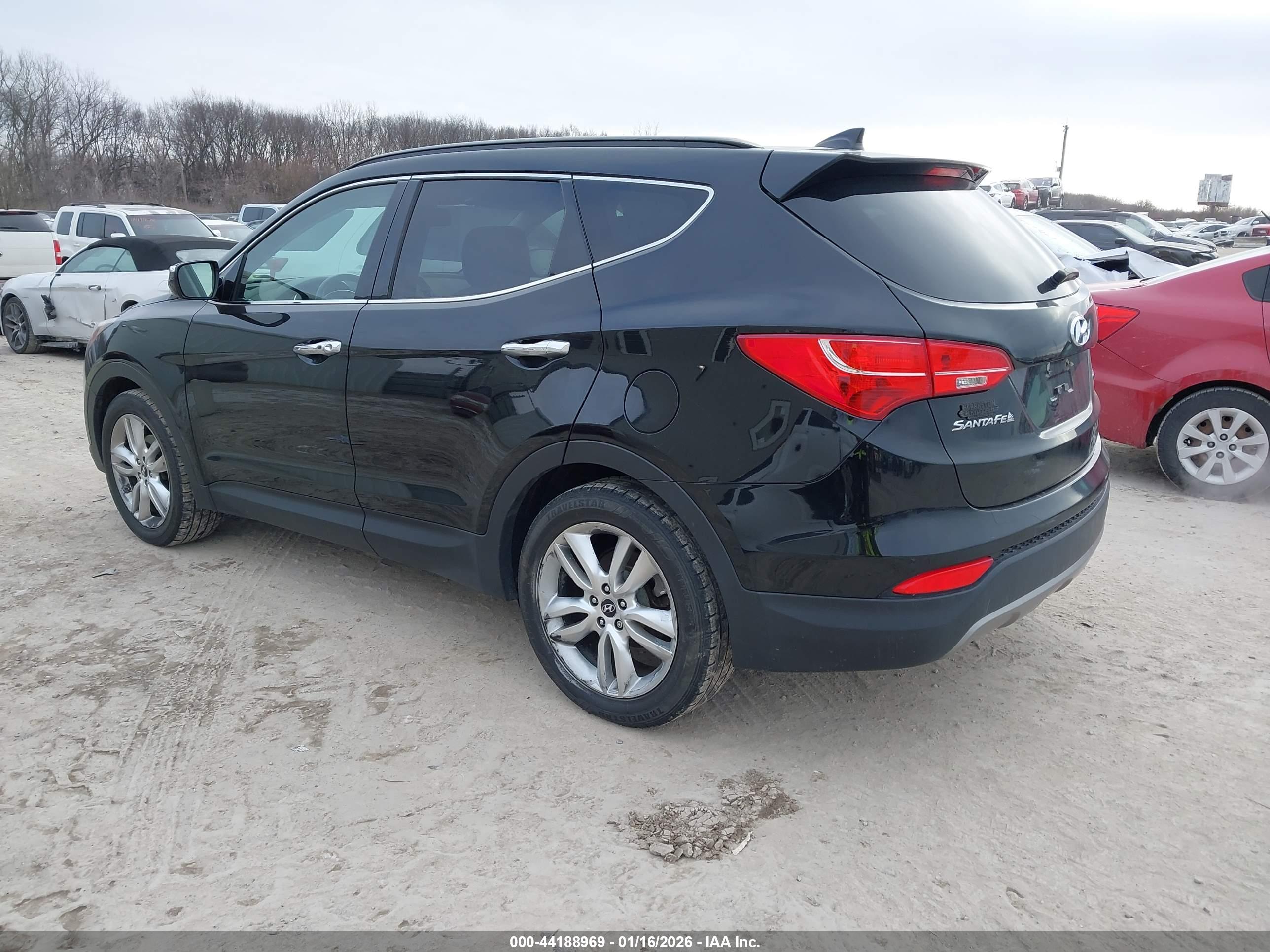 HYUNDAI SANTA image 3