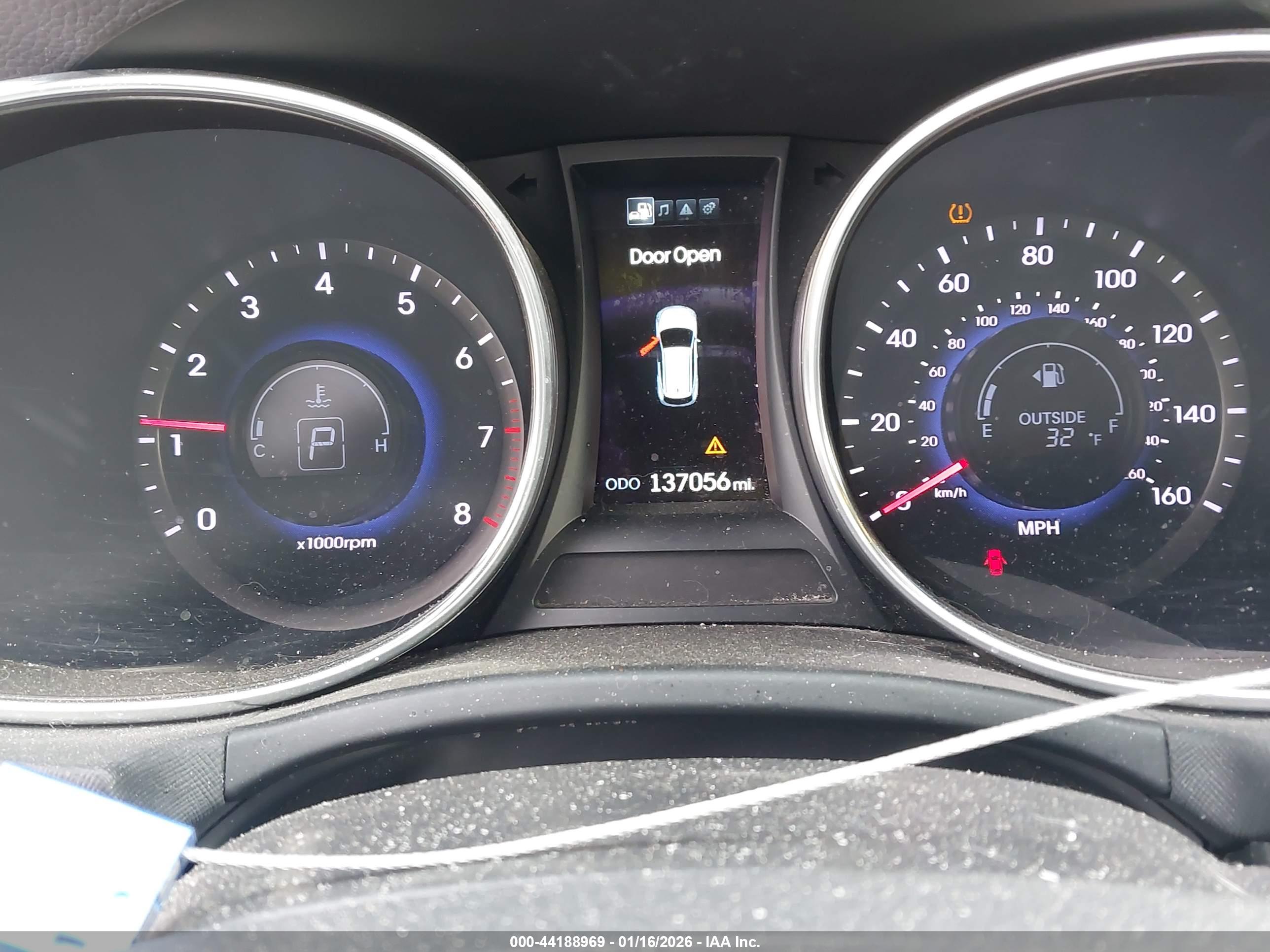 HYUNDAI SANTA image 7