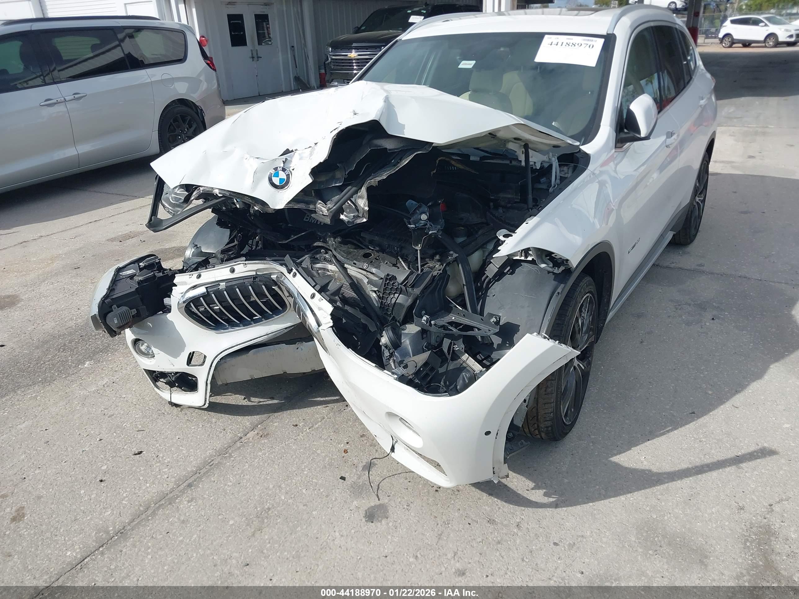 BMW X1 image 6