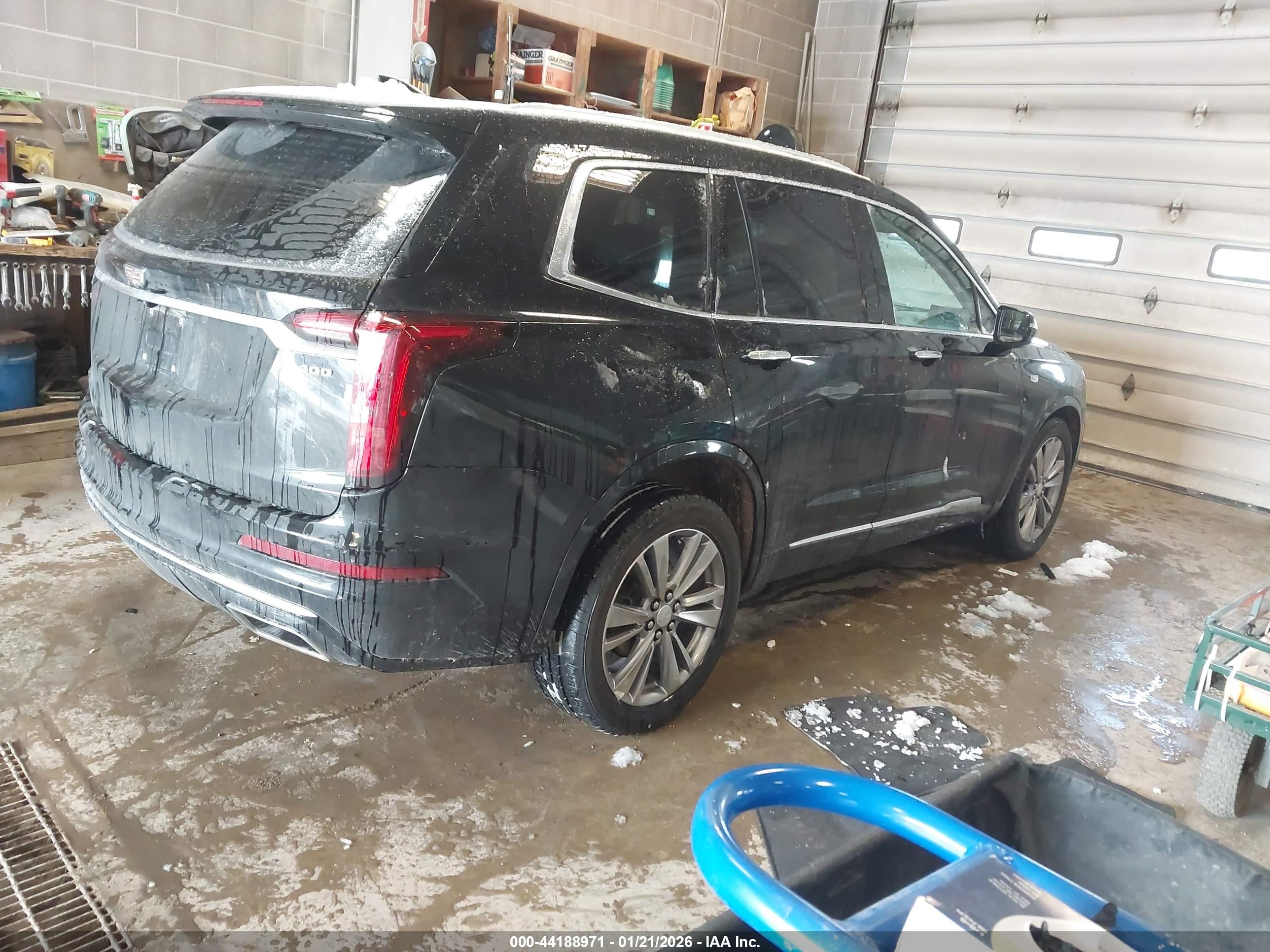 CADILLAC XT6 image 4
