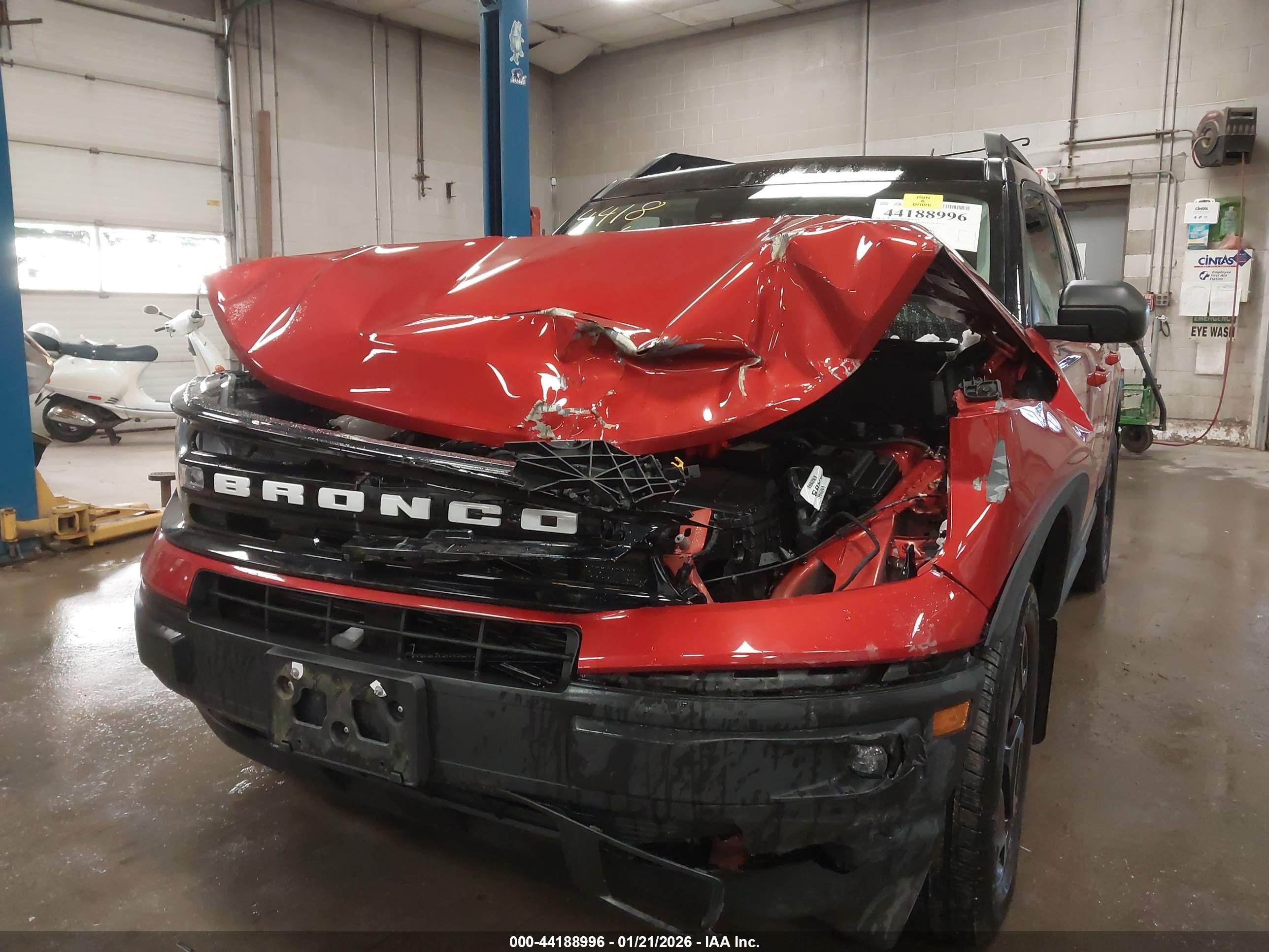 FORD BRONCO image 6