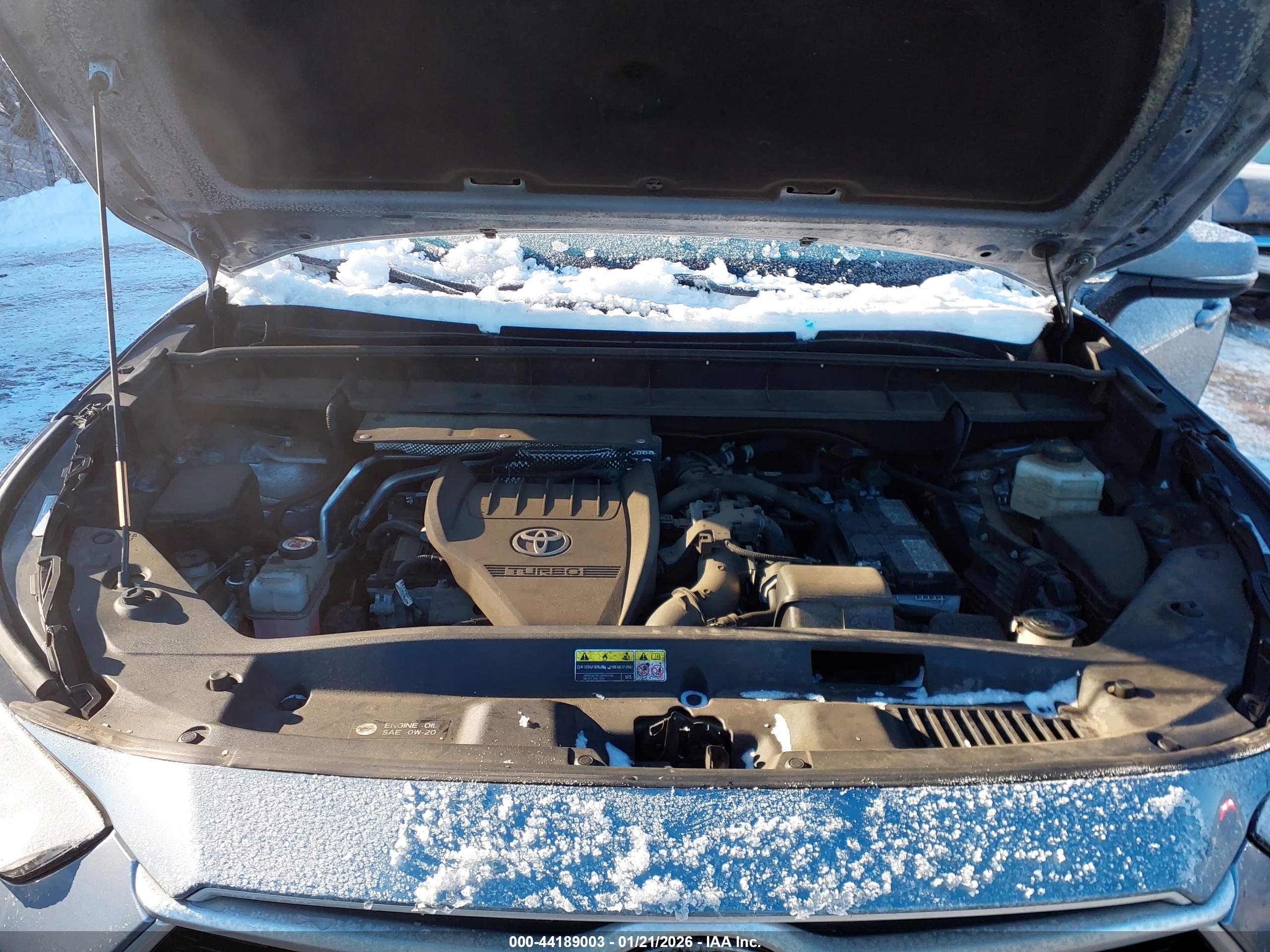 TOYOTA HIGHLANDER image 10