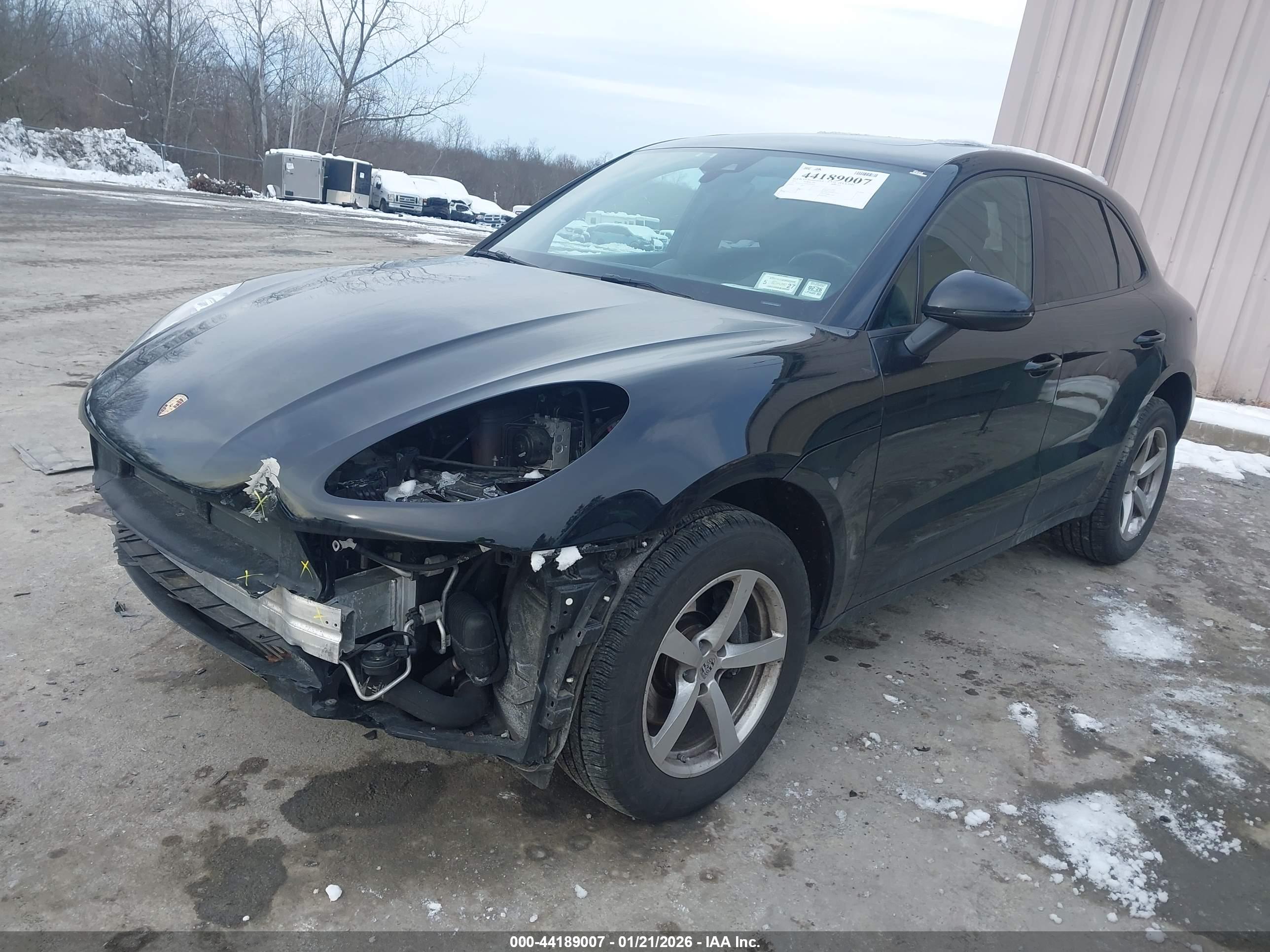 PORSCHE MACAN image 2