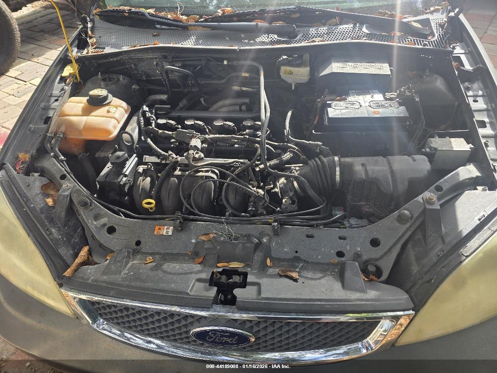 FORD FOCUS image 10