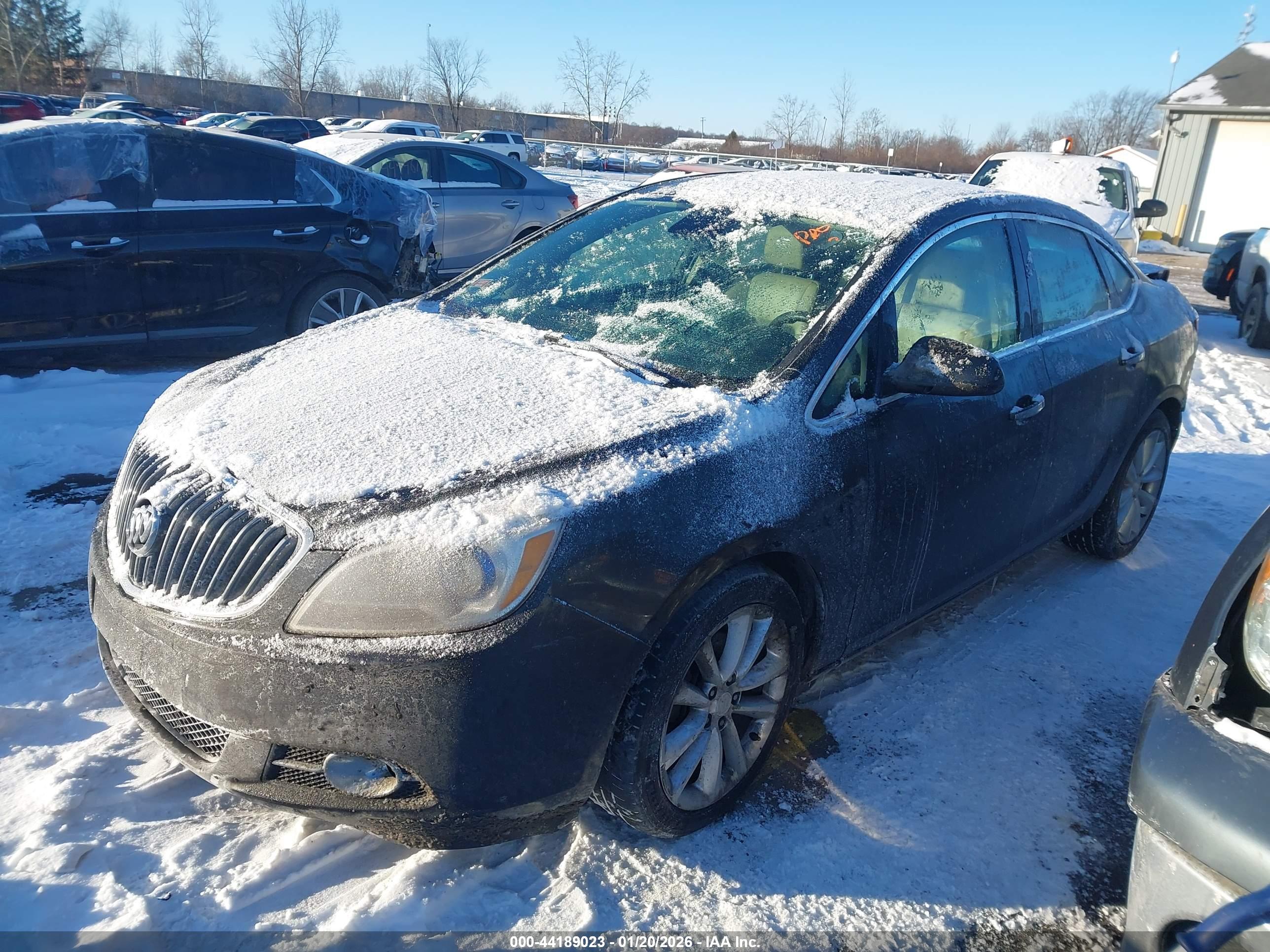 BUICK VERANO image 2