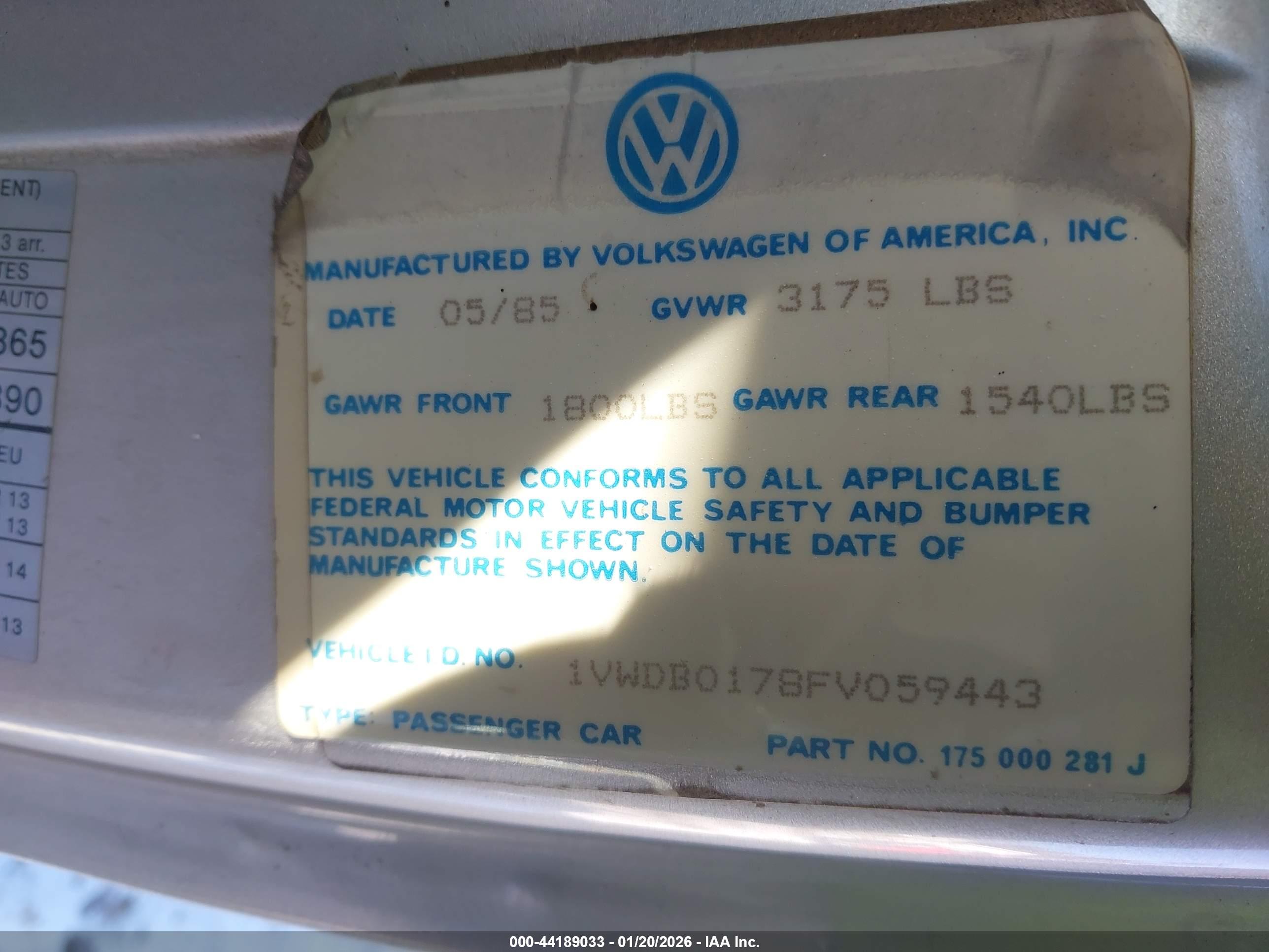 VOLKSWAGEN GTI image 9