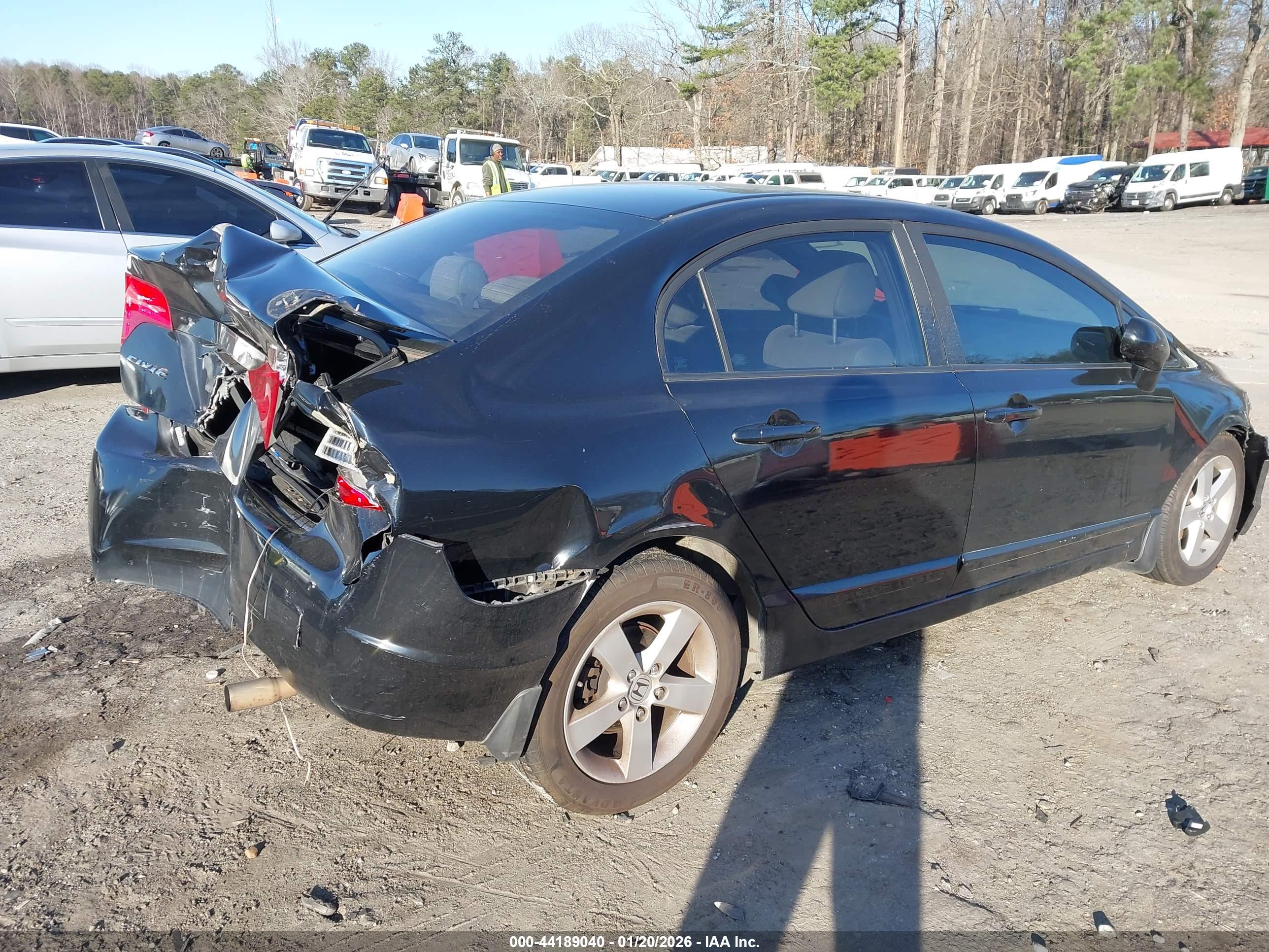 HONDA CIVIC image 4