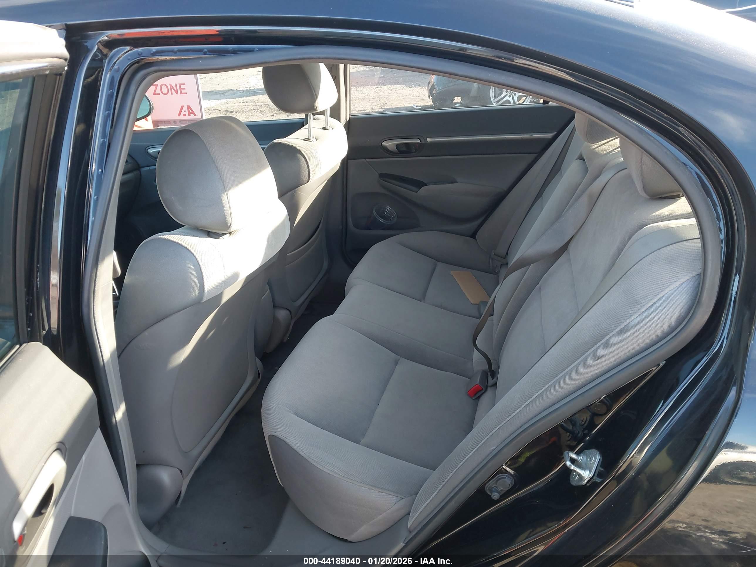 HONDA CIVIC image 8