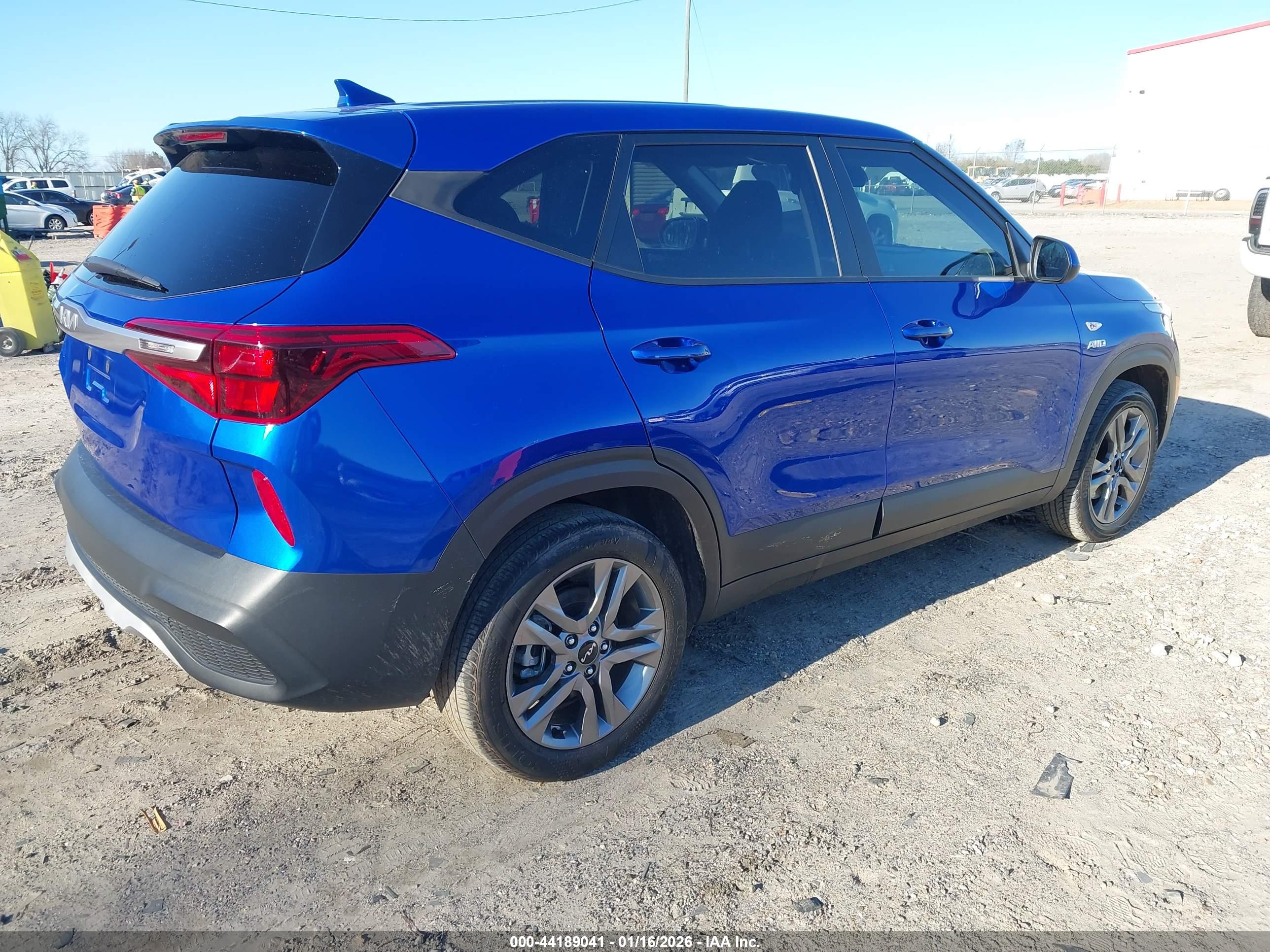 KIA SELTOS image 4