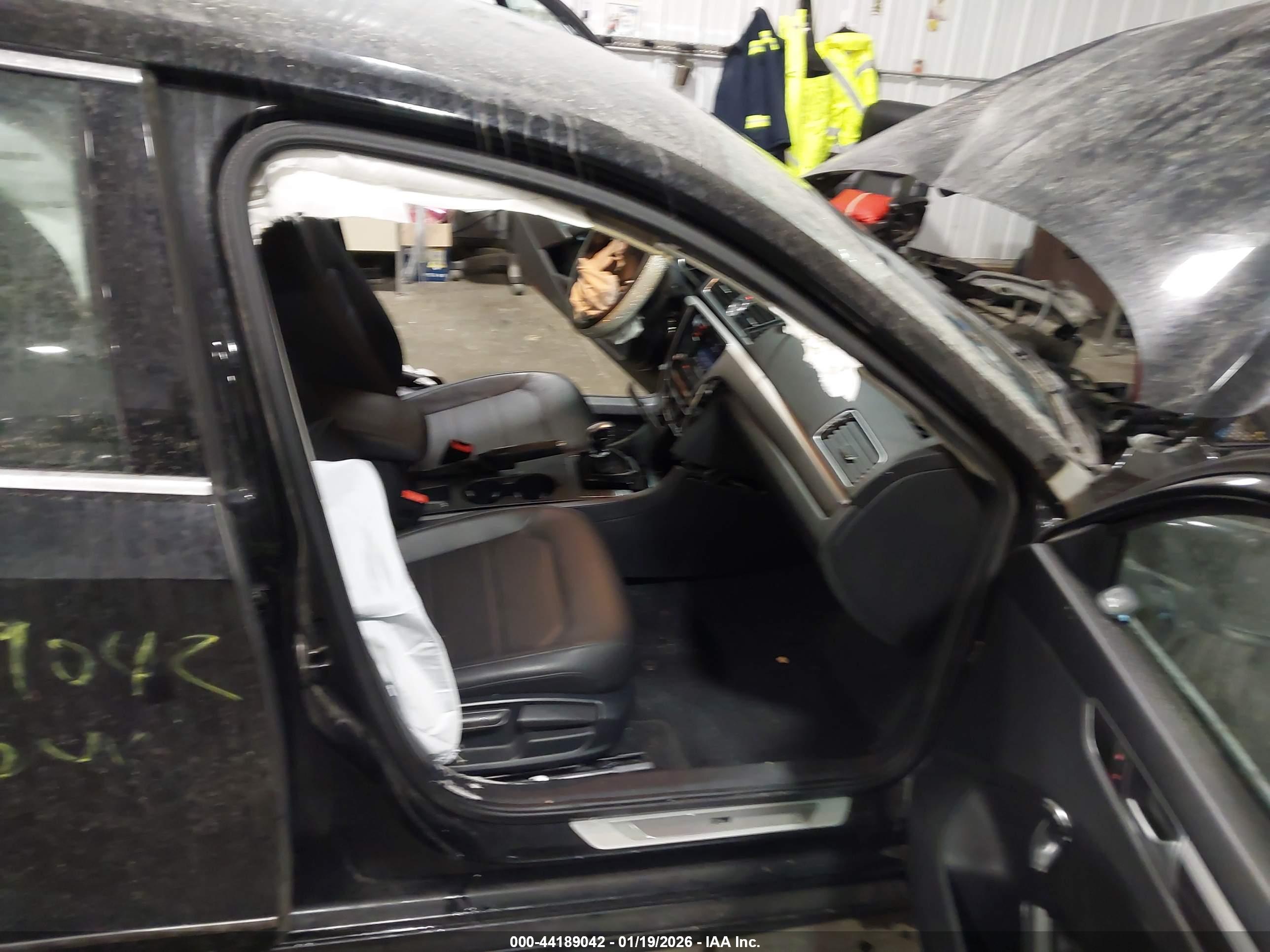 VOLKSWAGEN PASSAT image 5