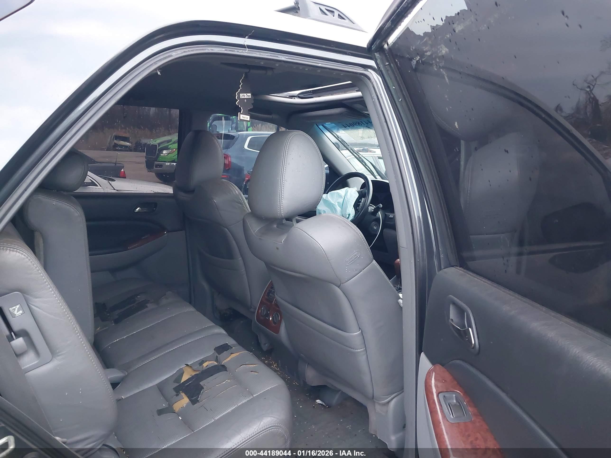 ACURA MDX image 8