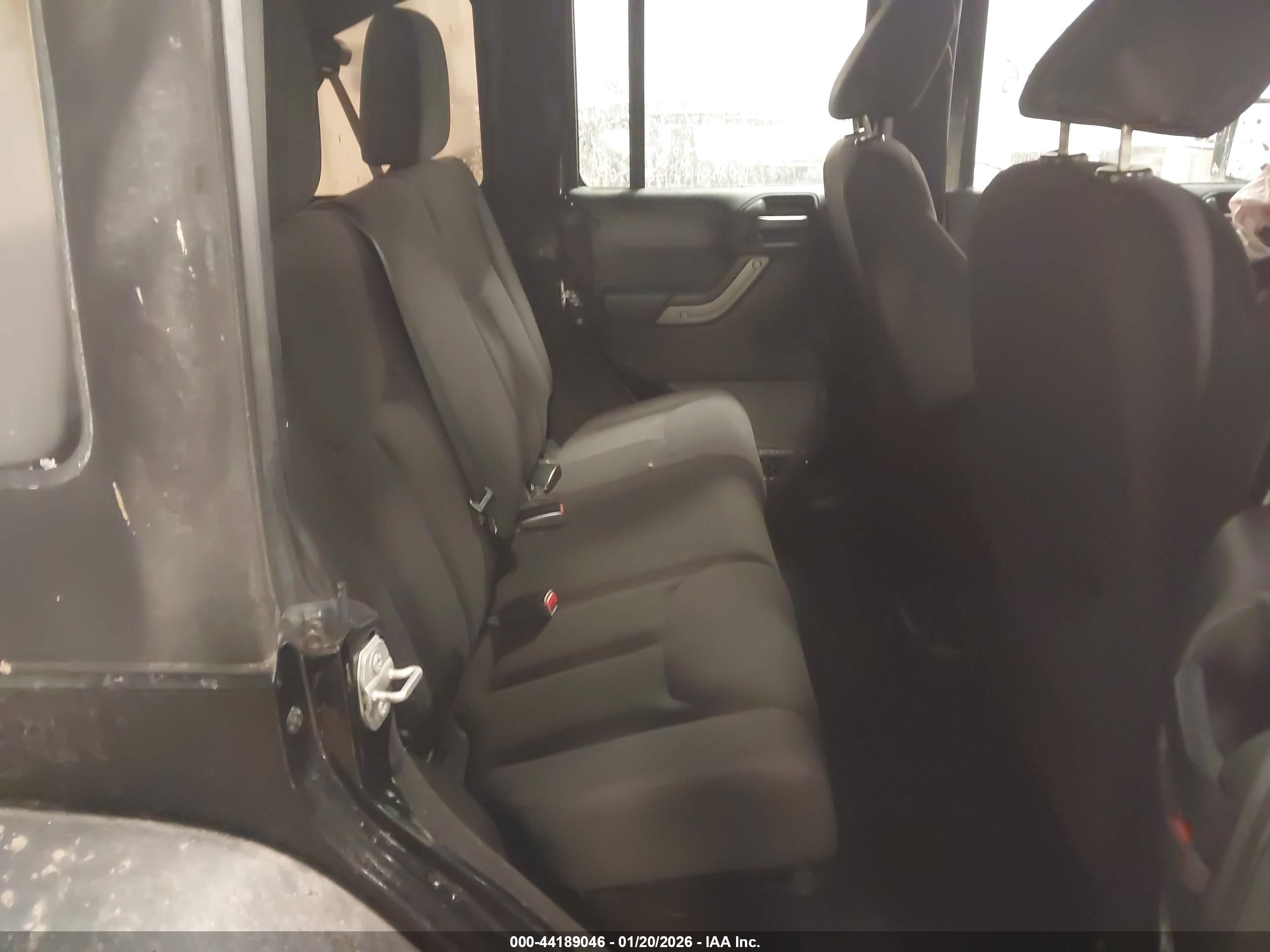 JEEP WRANGLER image 8