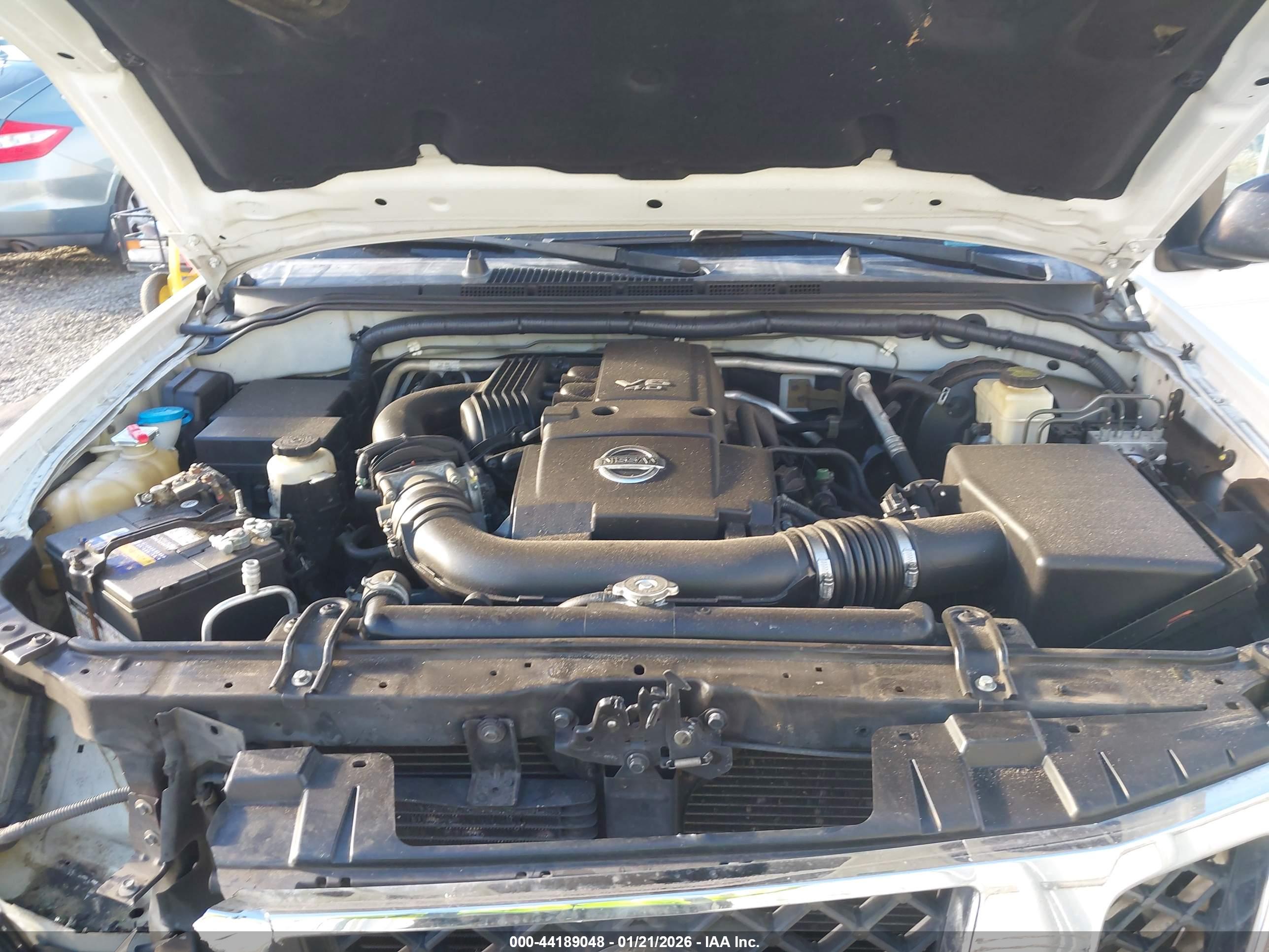 NISSAN FRONTIER image 10