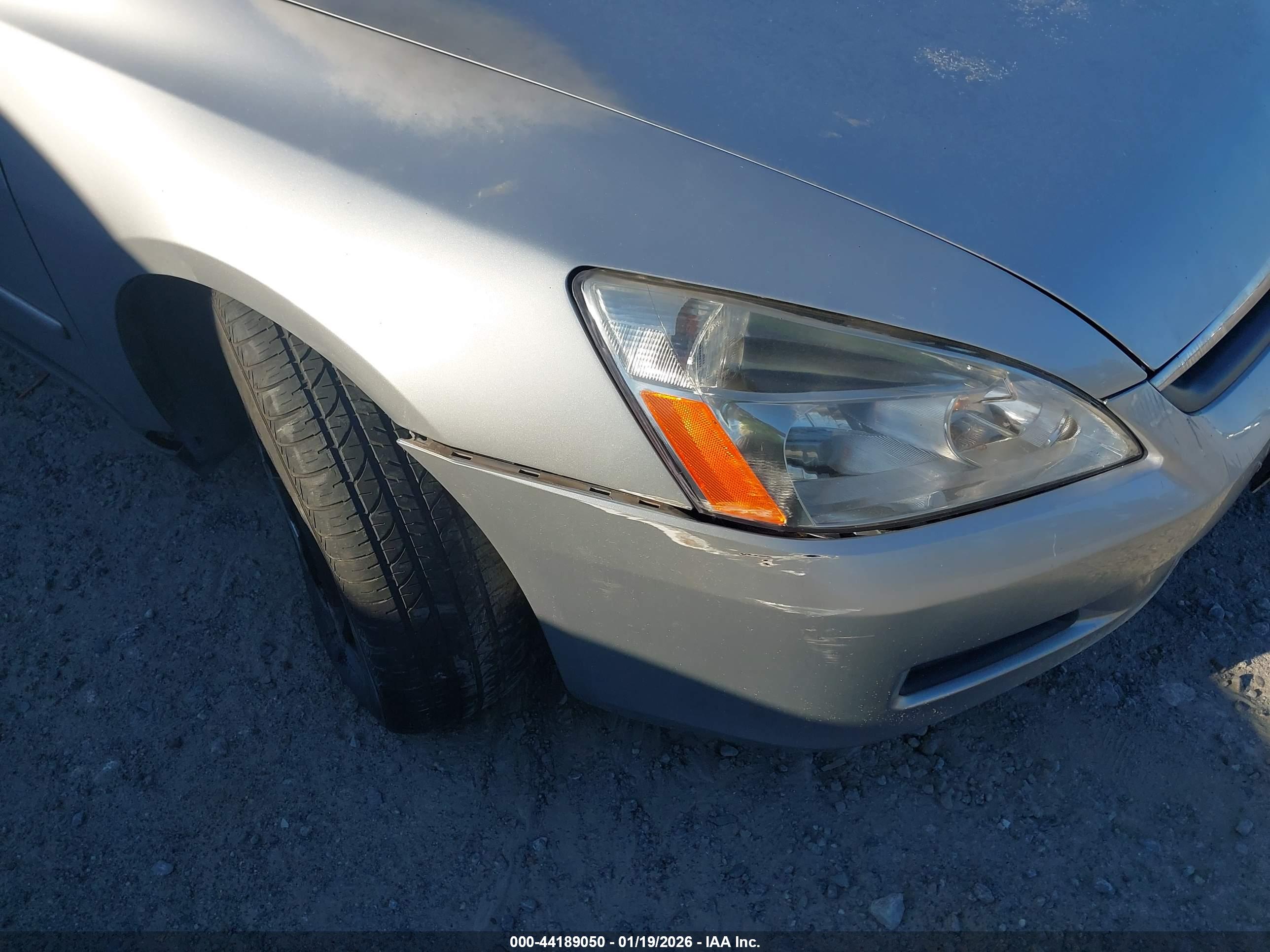 HONDA ACCORD image 6