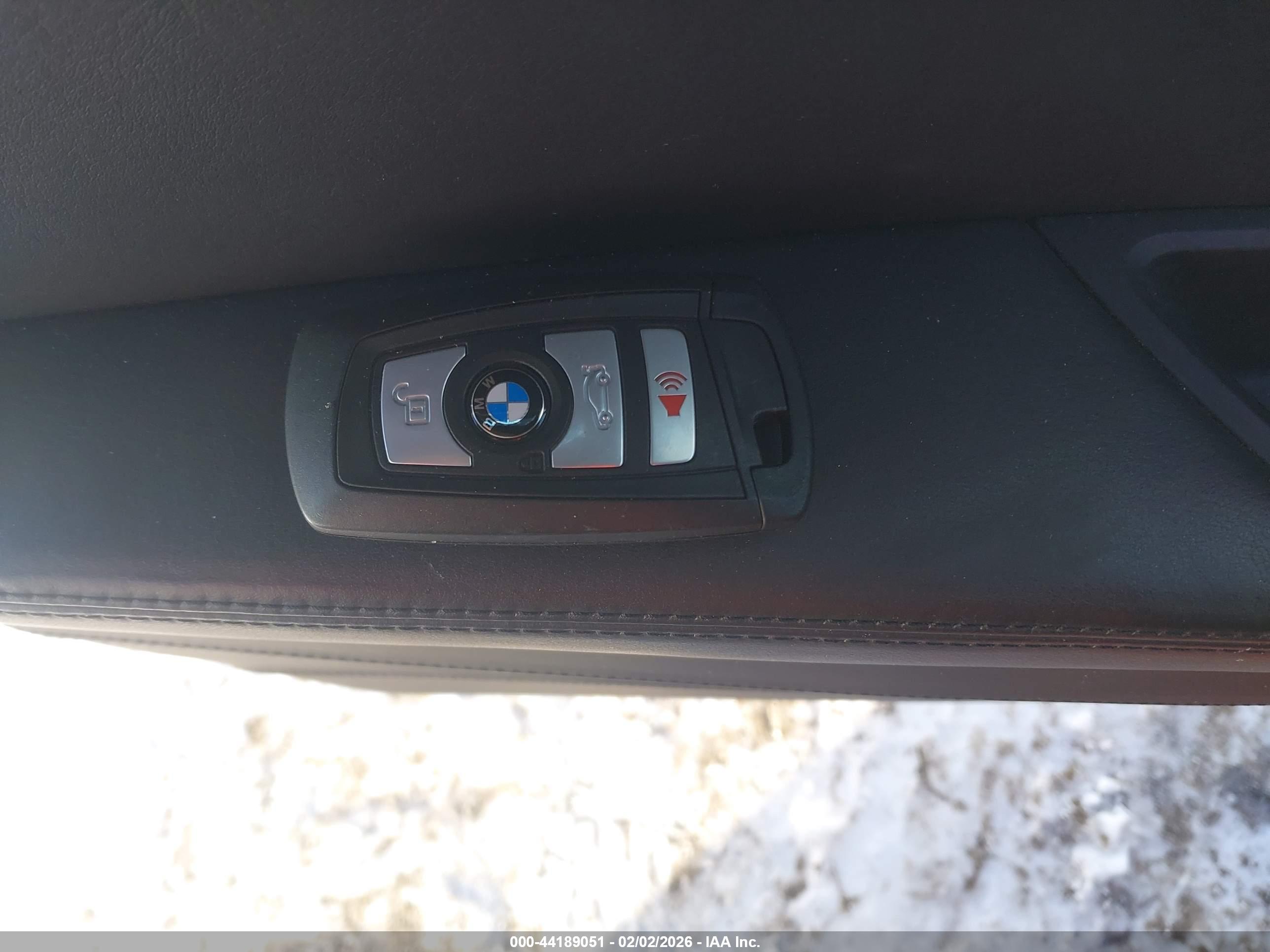 BMW M5 image 11