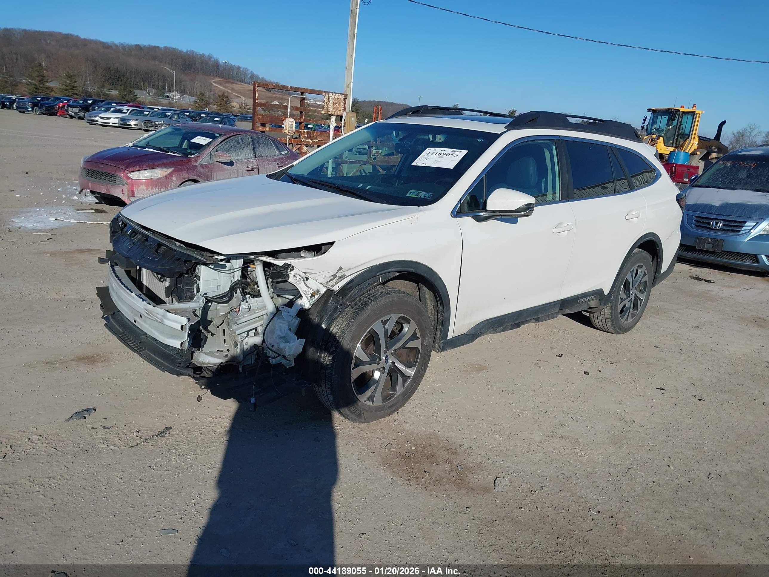 SUBARU OUTBACK image 2