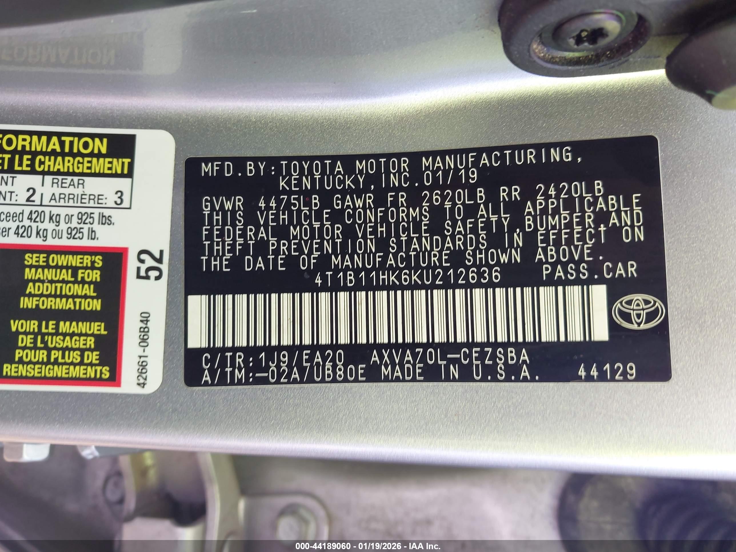 TOYOTA CAMRY image 9