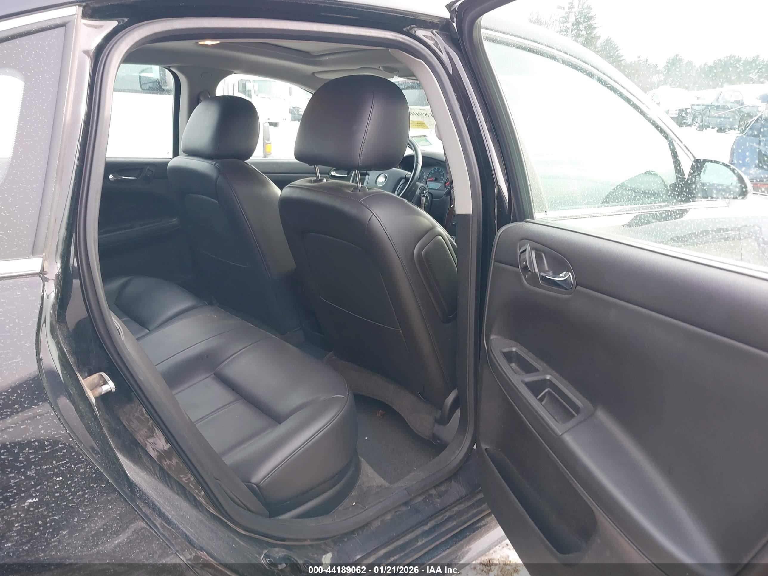 CHEVROLET IMPALA image 8