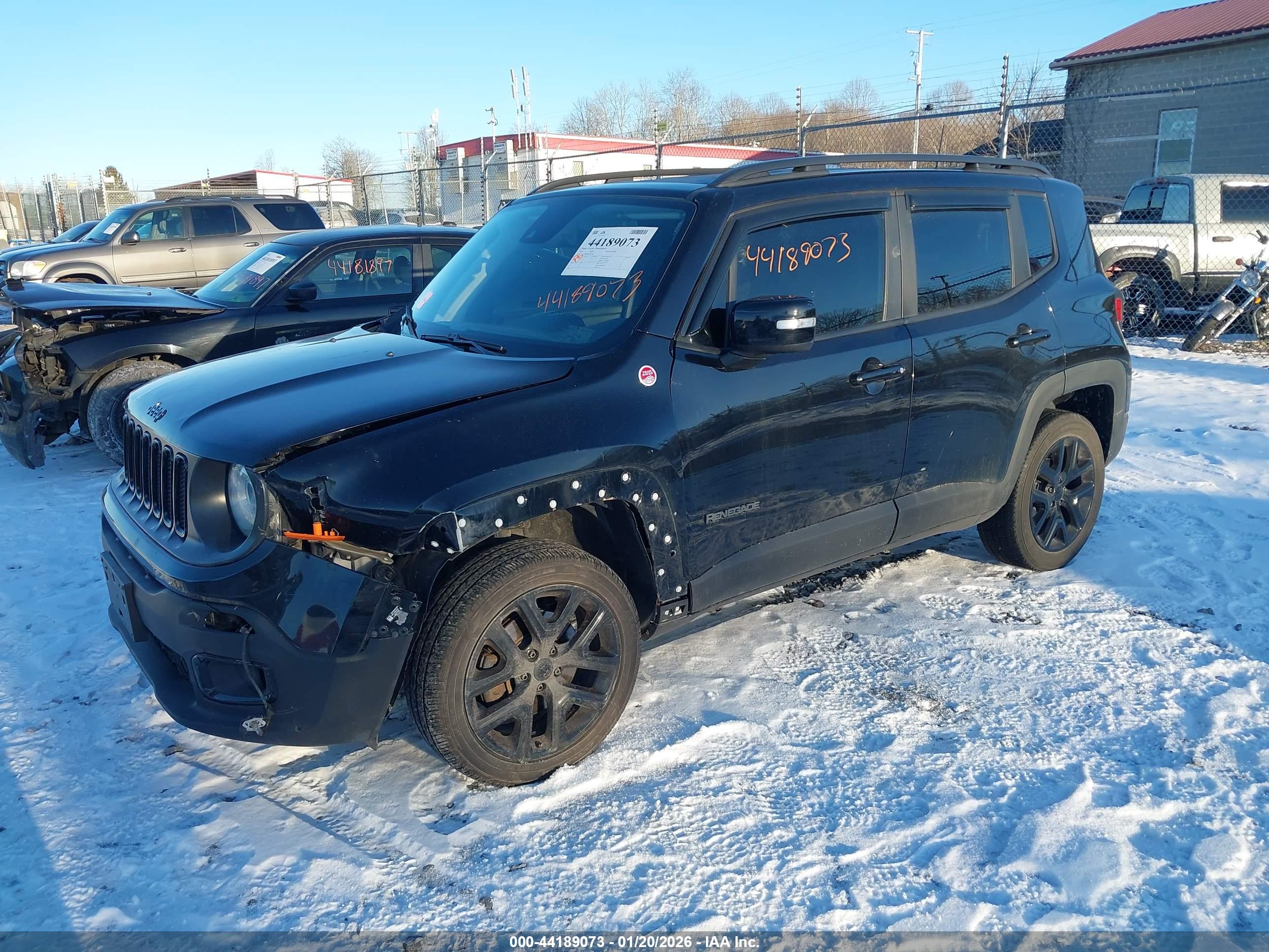 JEEP RENEGADE image 2