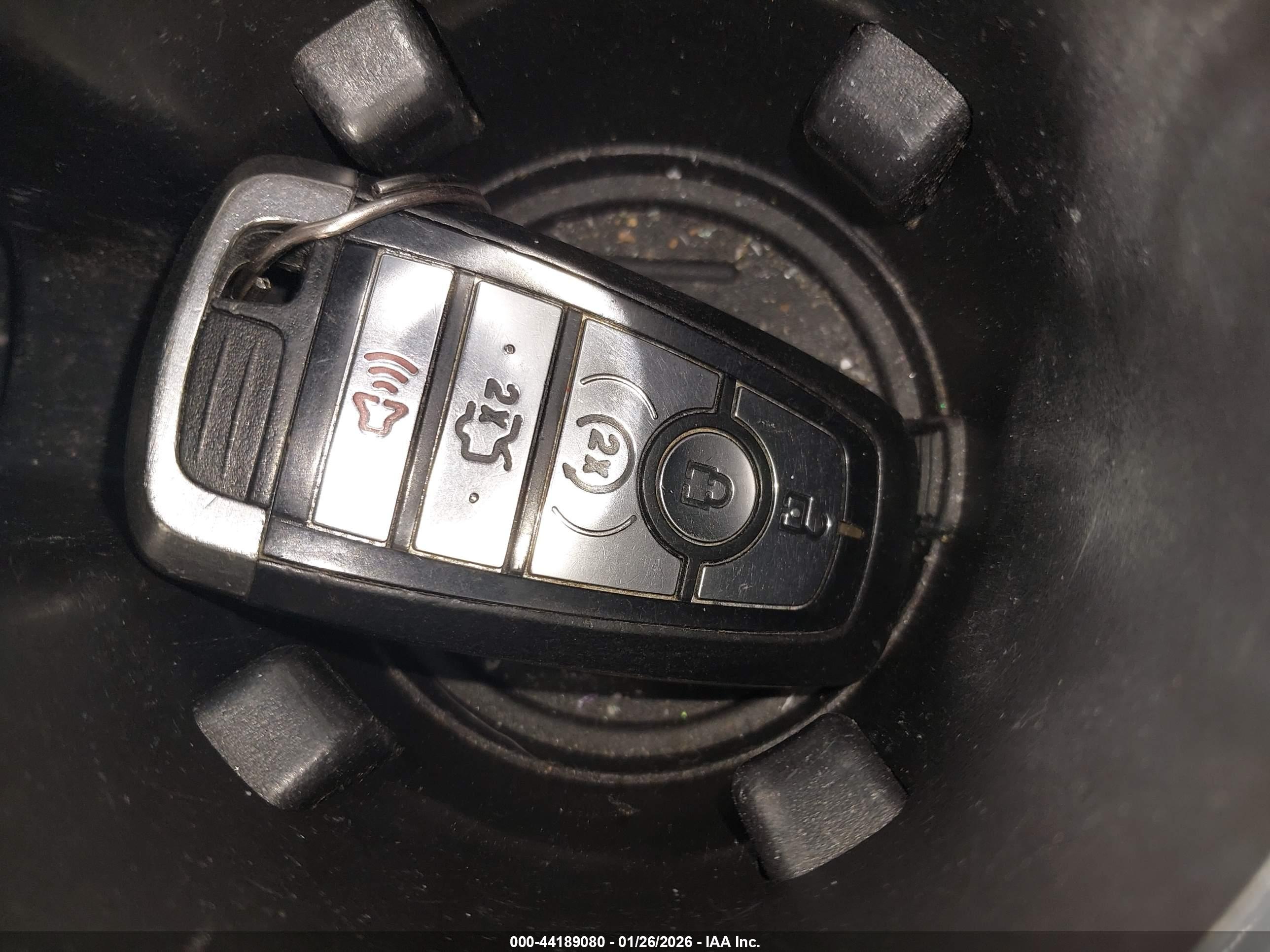 FORD EXPLORER image 11