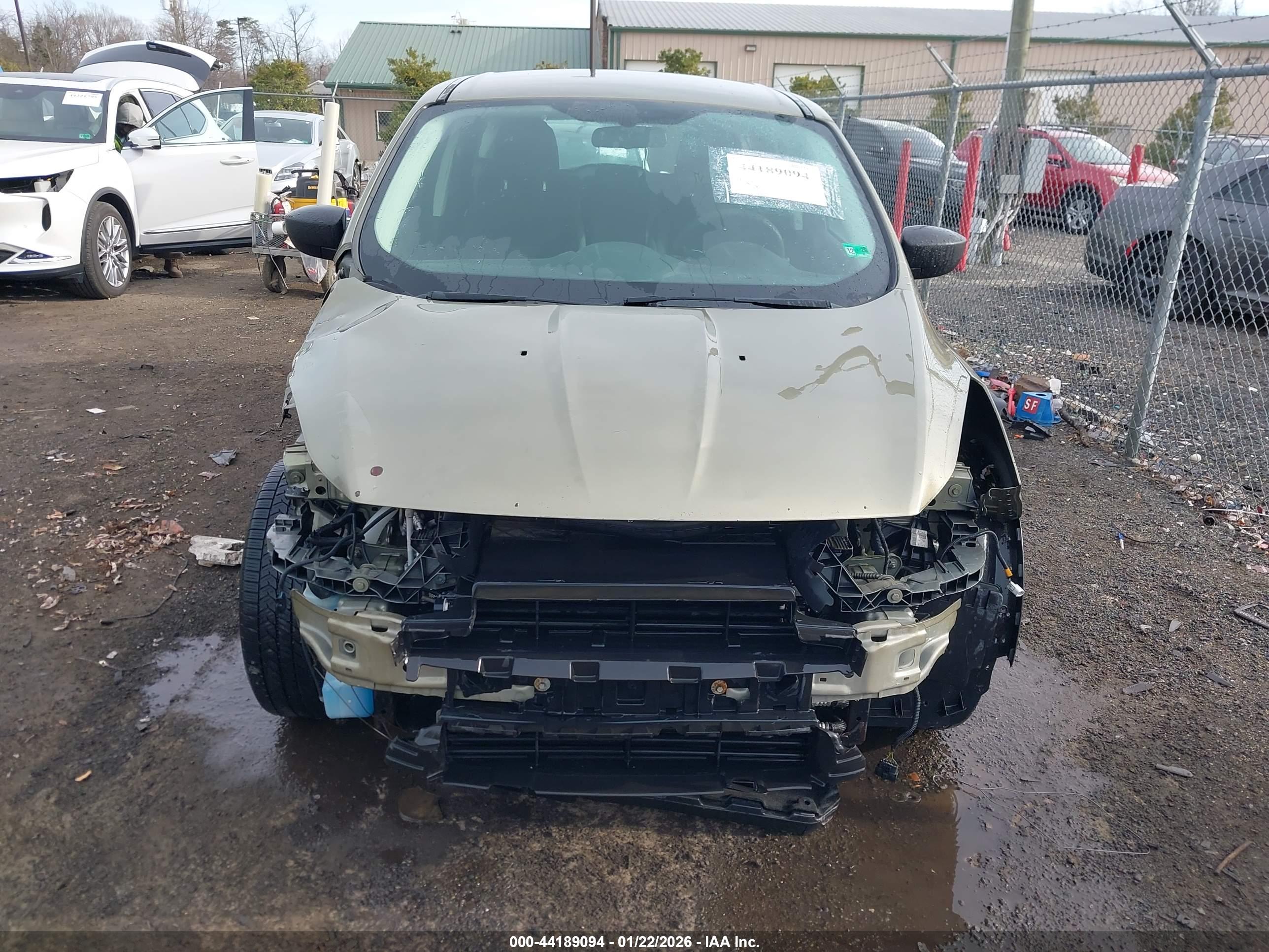 FORD ESCAPE image 6