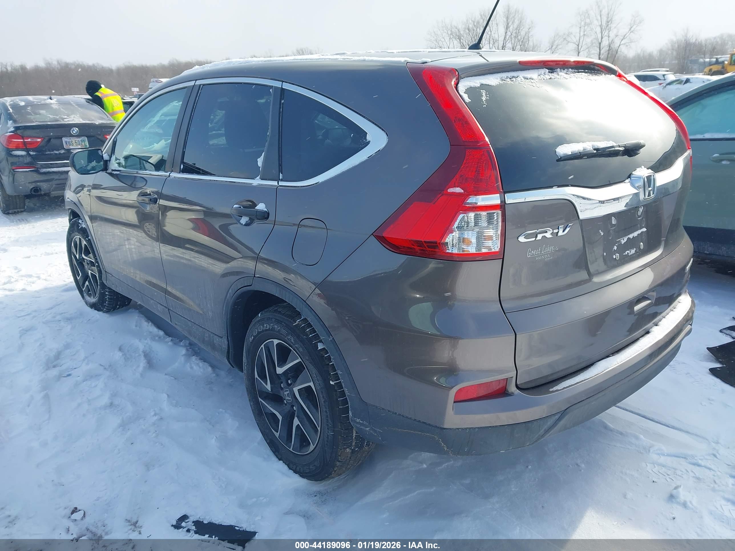 HONDA CR-V image 3