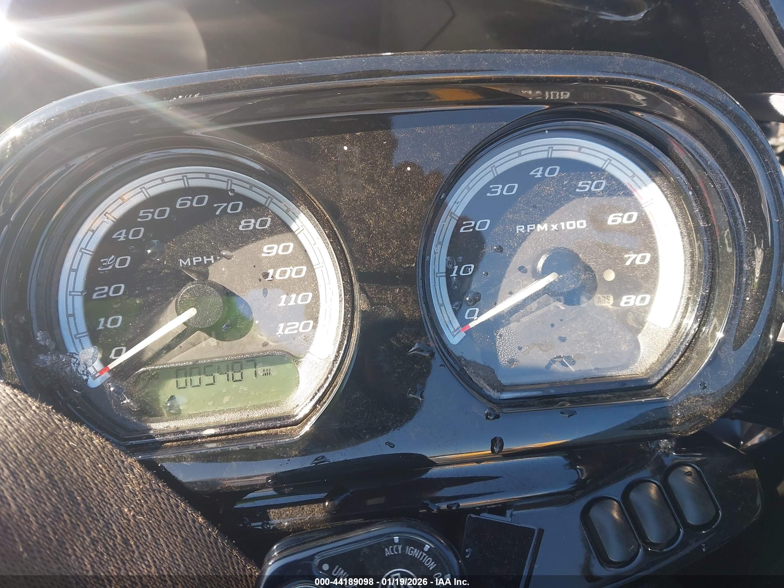HARLEY-DAVIDSON FLTRK image 7