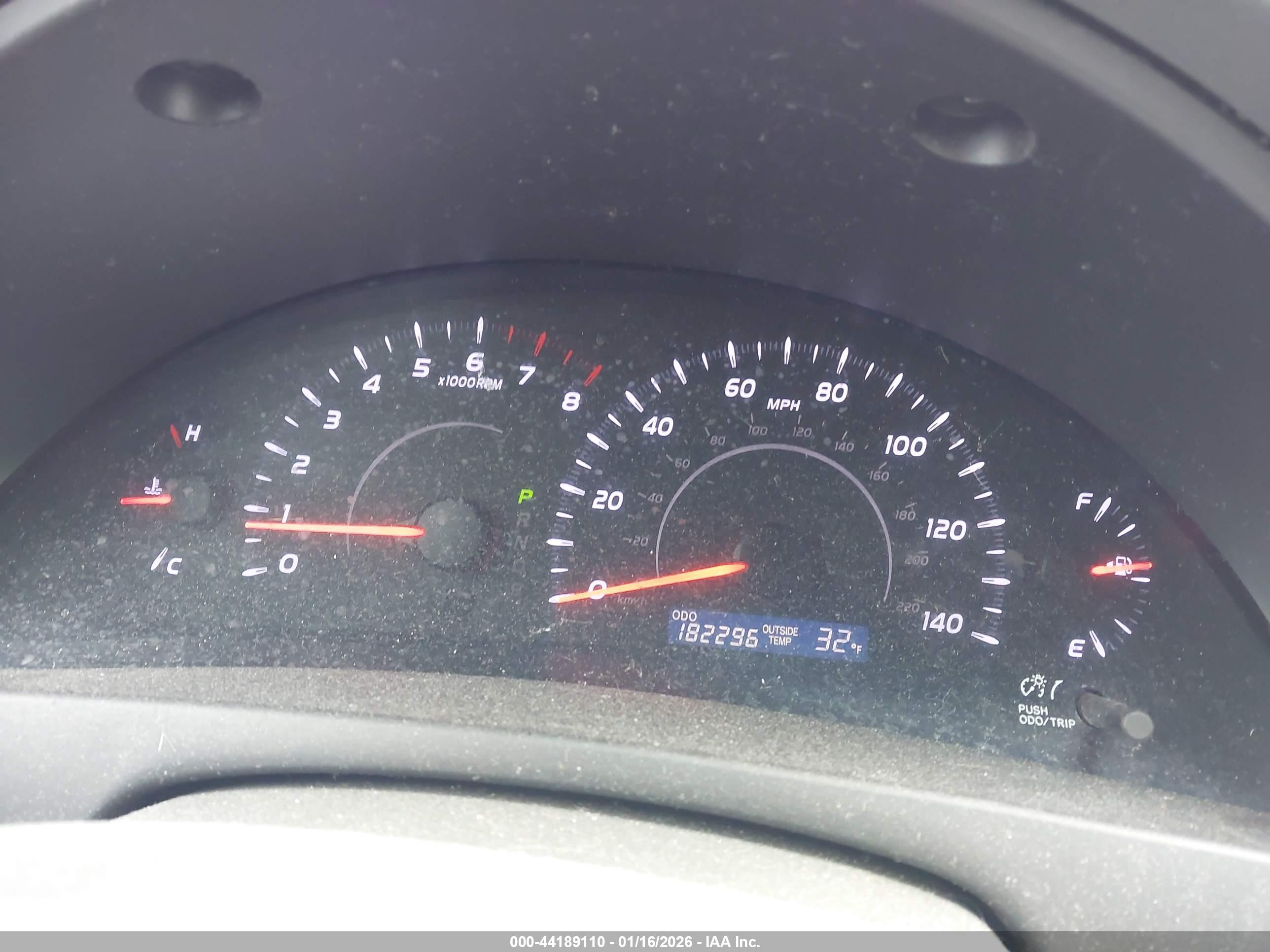 TOYOTA CAMRY image 7