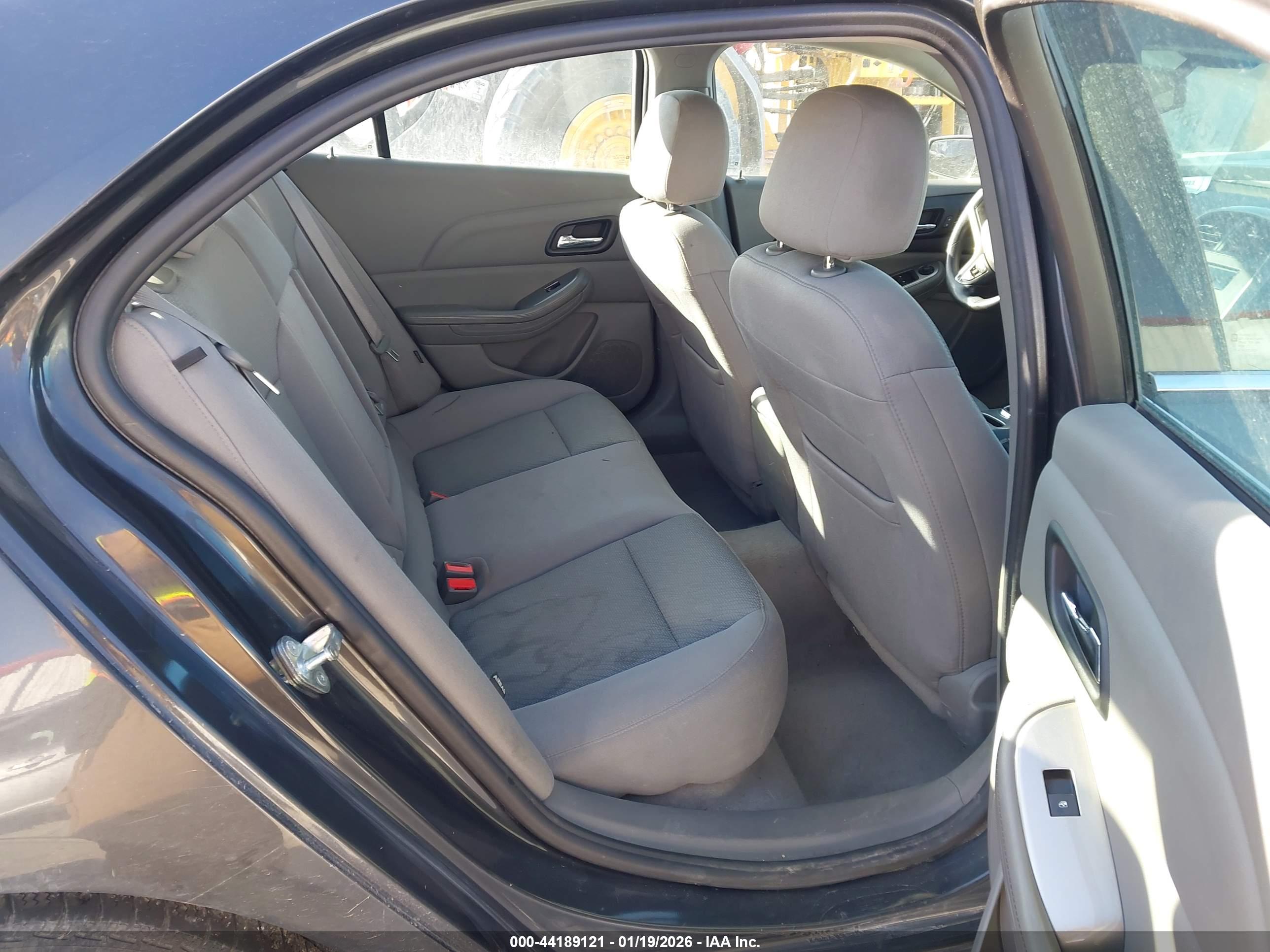 CHEVROLET MALIBU image 8