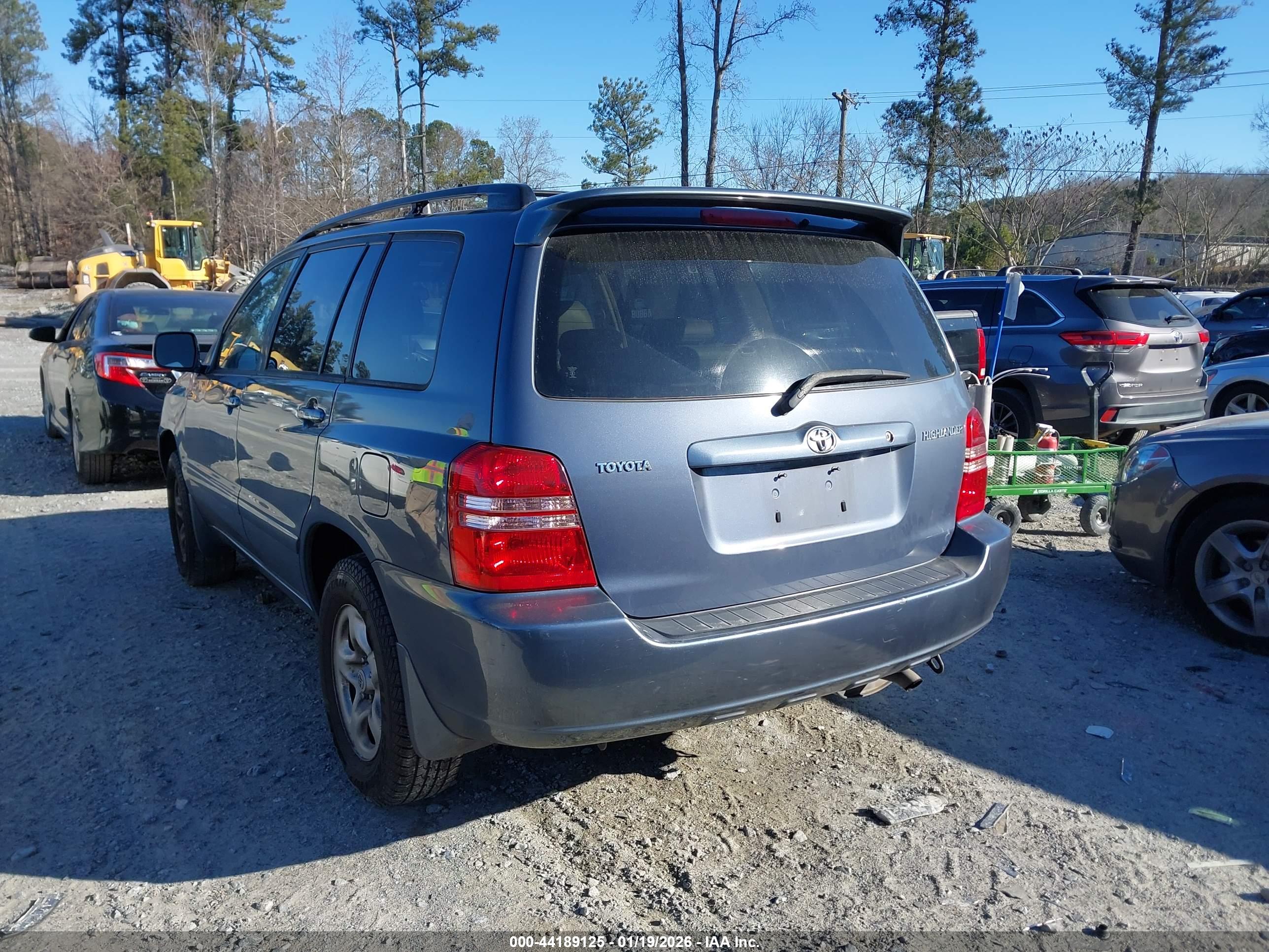 TOYOTA HIGHLANDER image 3