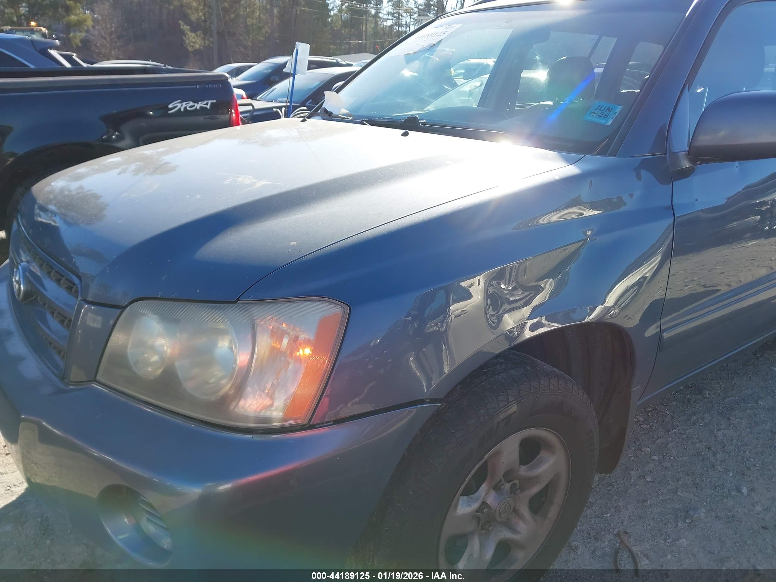 TOYOTA HIGHLANDER image 6